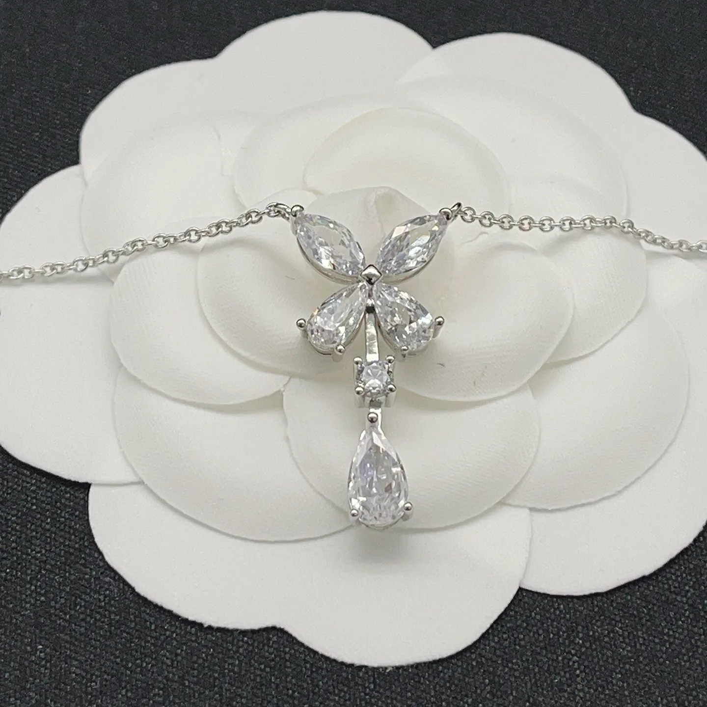 Бижутерия Graff 225288