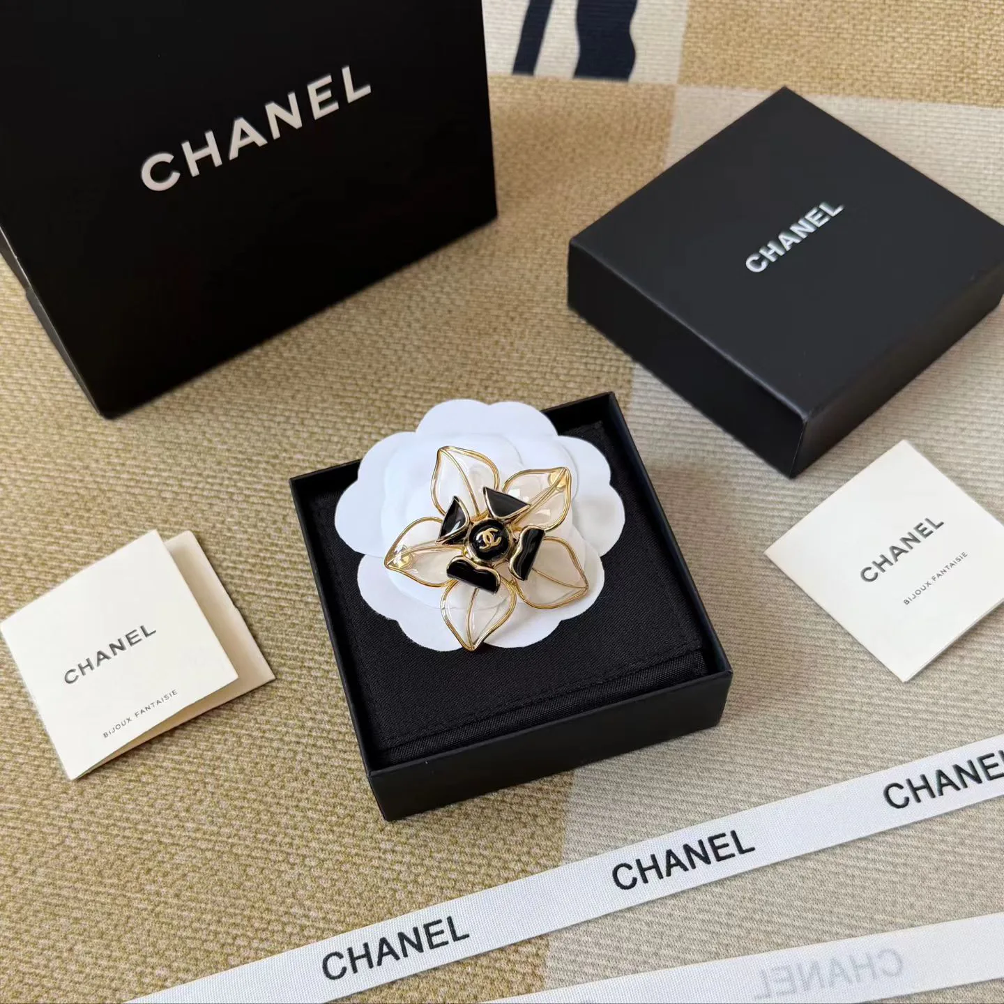 Бижутерия Chanel 17841352