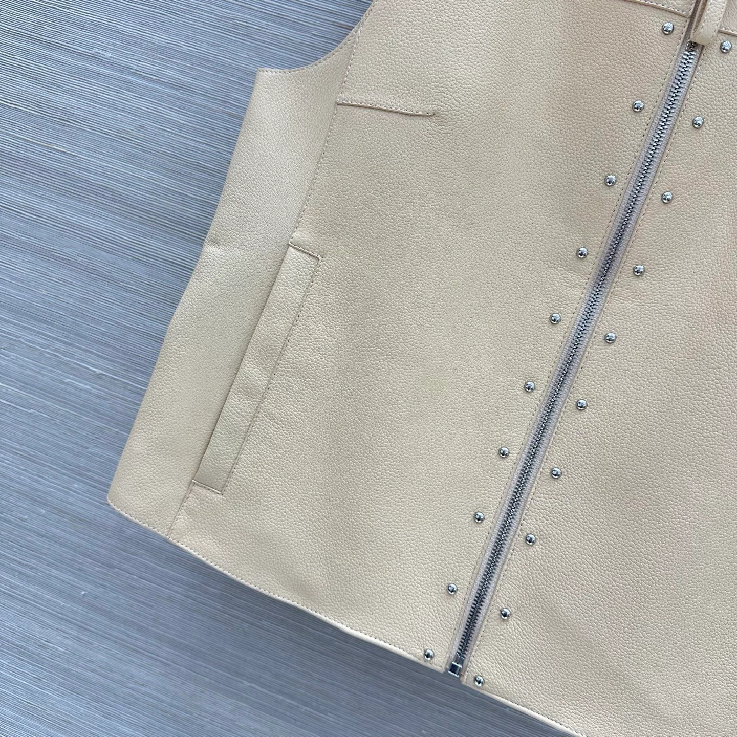 Жилеты Женские Hermes 19253095