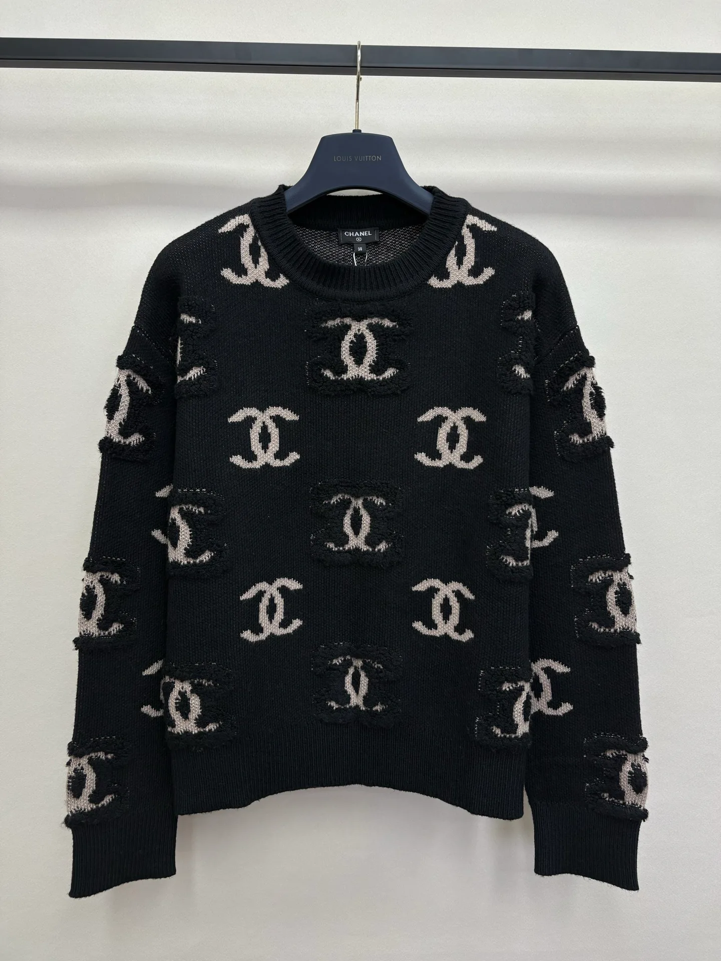 Джемперы И Свитеры Женские Chanel 17696330