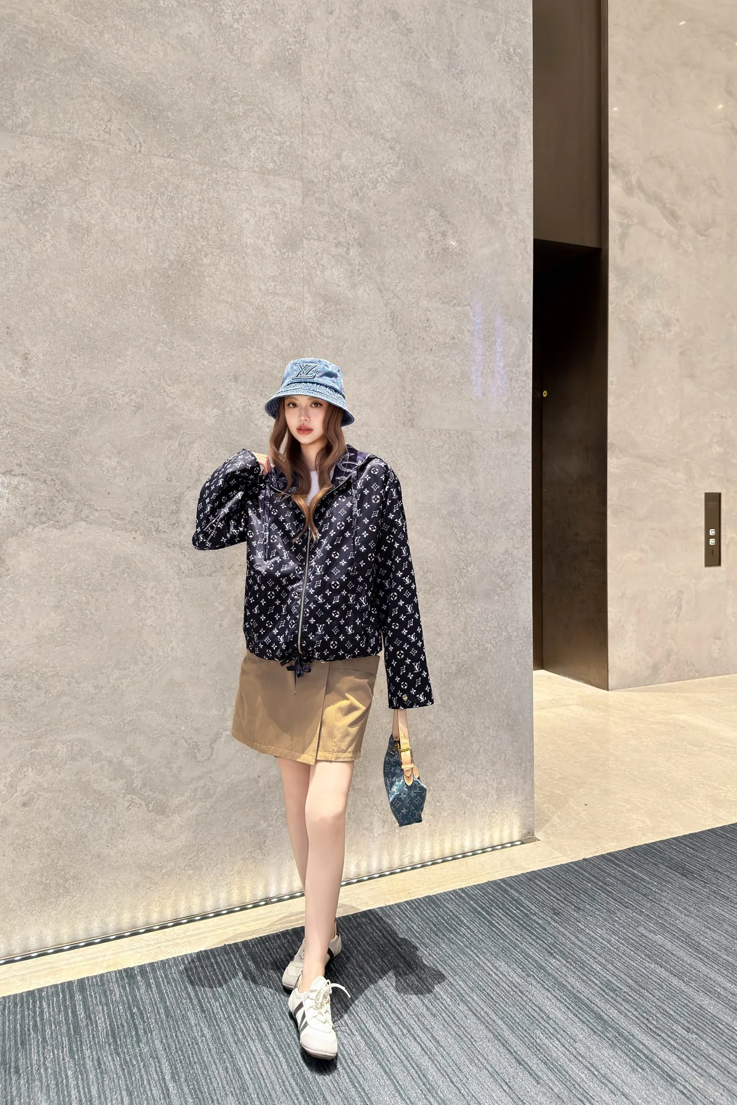 Куртки И Пуховики Женские Loro Piana 12592765