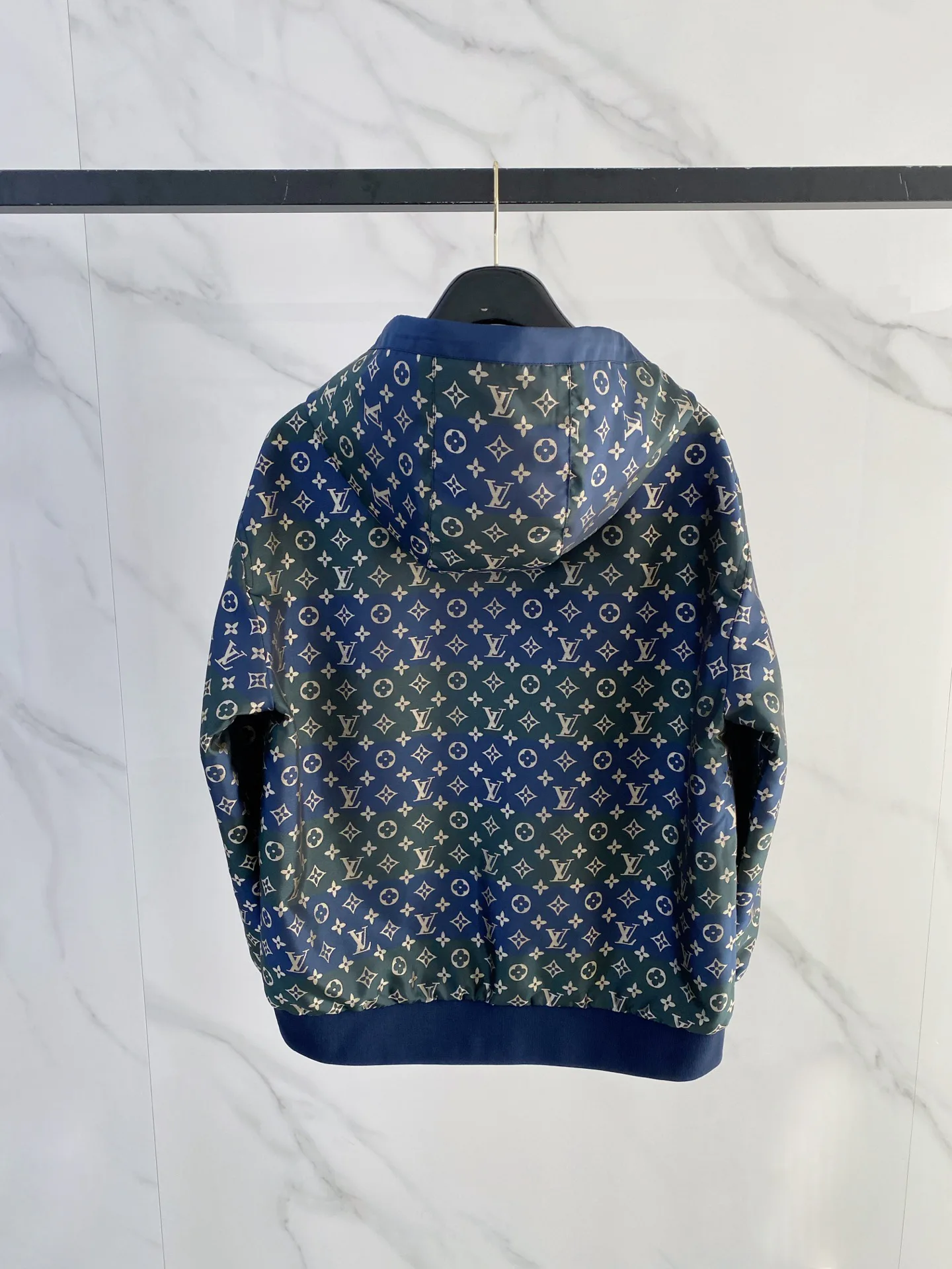 Куртки И Пуховики Мужские Louis Vuitton 1916632