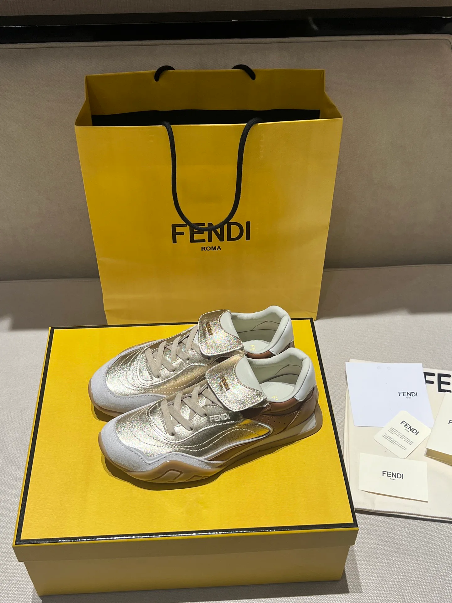 Кроссовки Женские Fendi 1469133