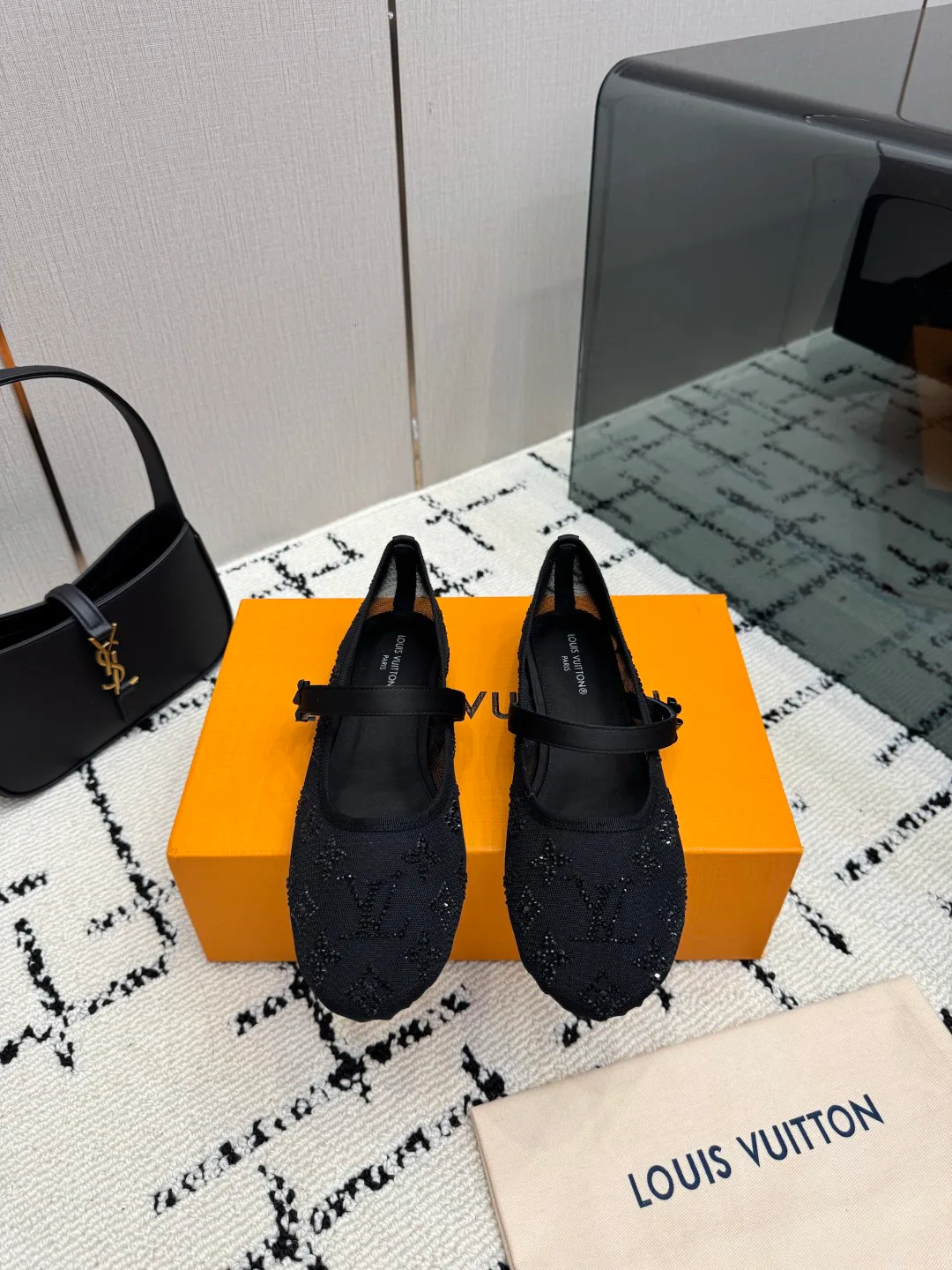 Балетки Женские Louis Vuitton 17947020