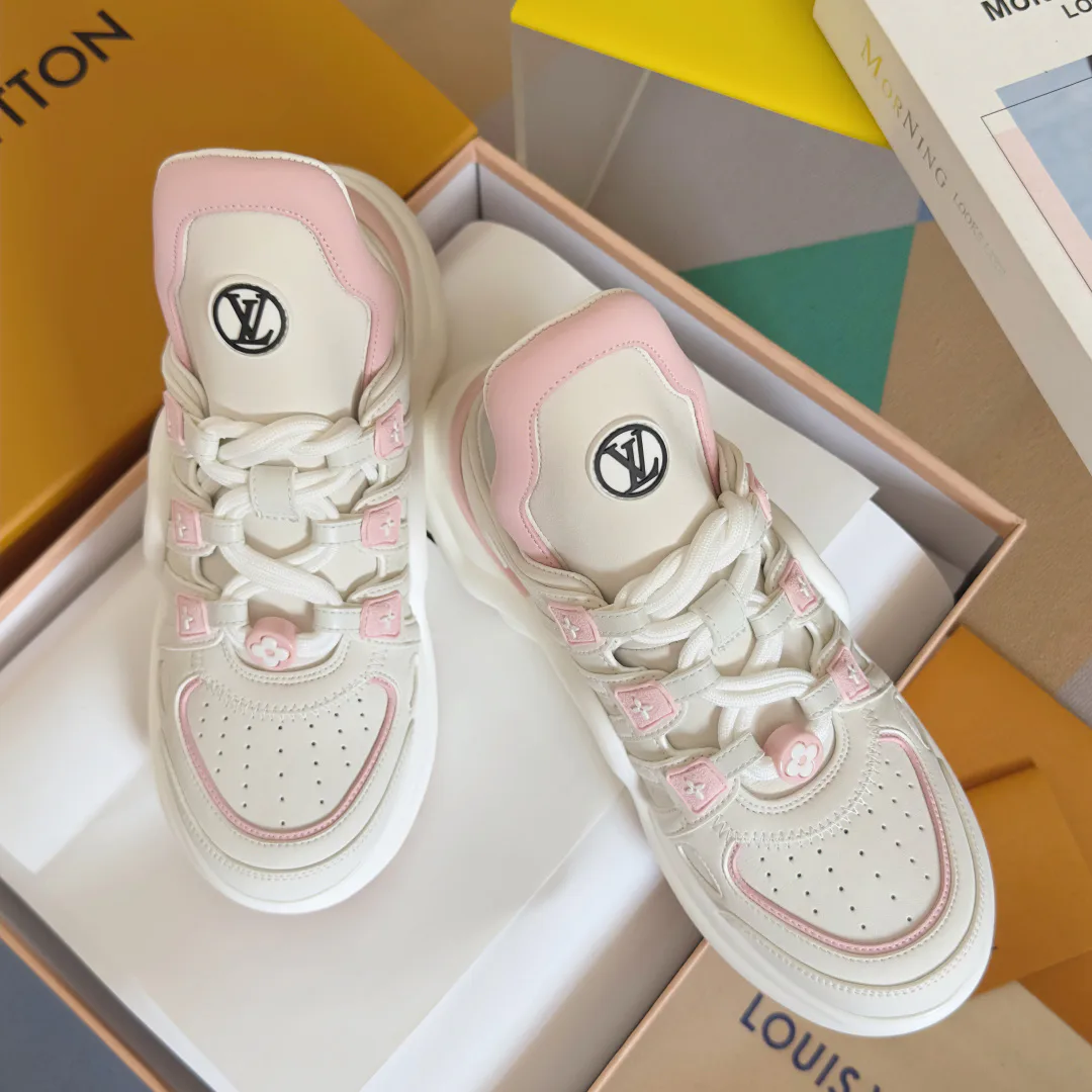 Кроссовки Женские Louis Vuitton 10273367