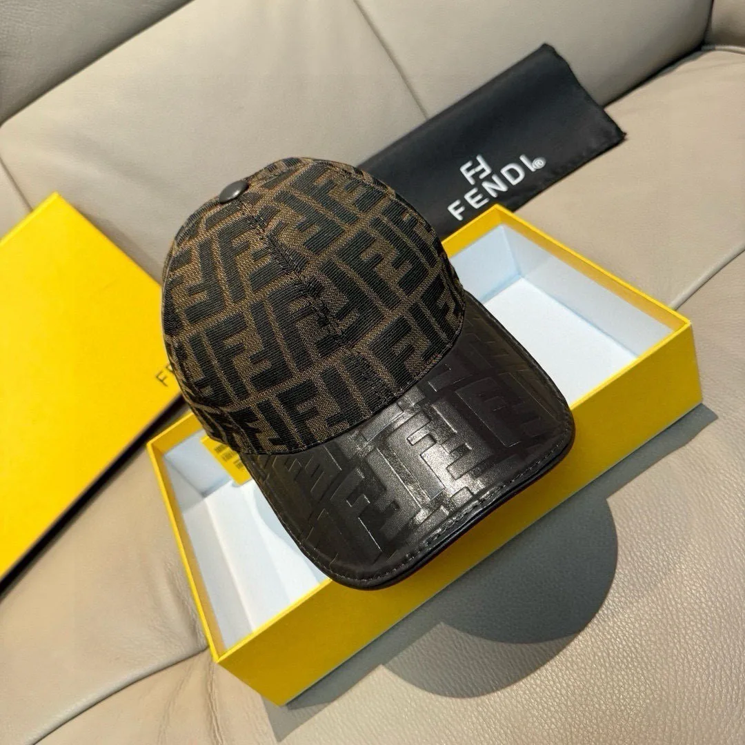 Головные Уборы Fendi 17515239