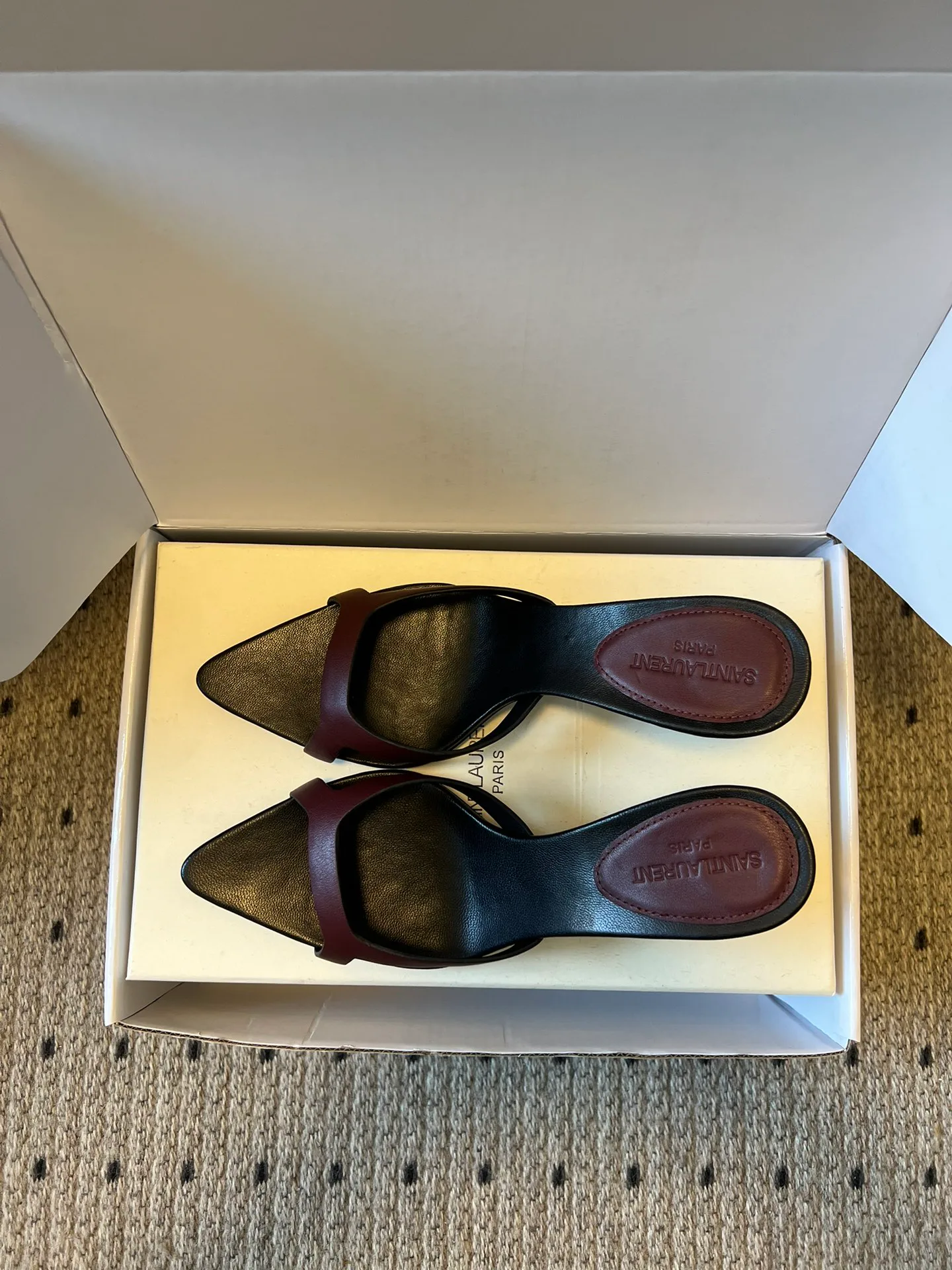 Босоножки Женские Saint Laurent 10835399