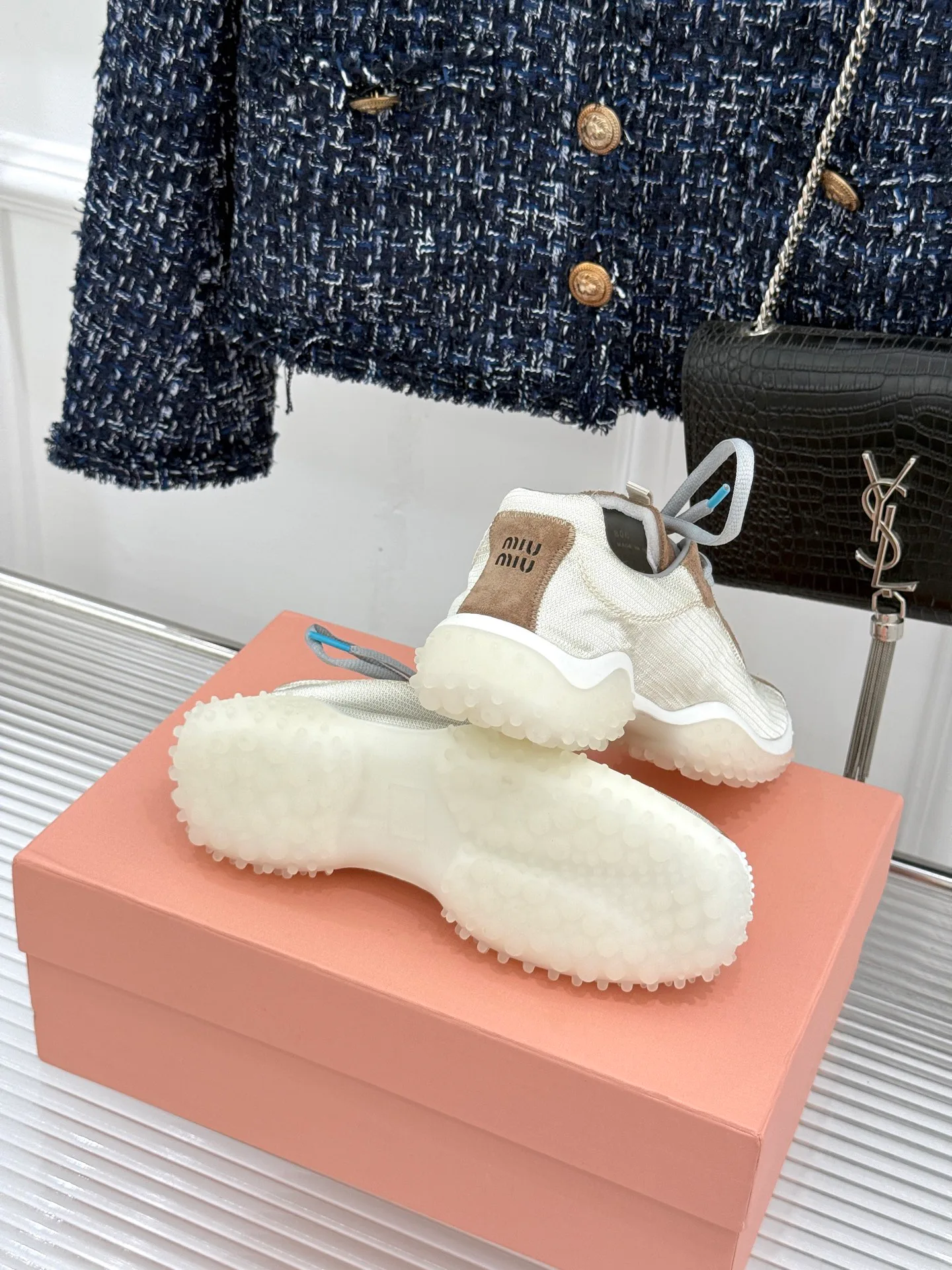 Кроссовки Женские Miu Miu 17597000