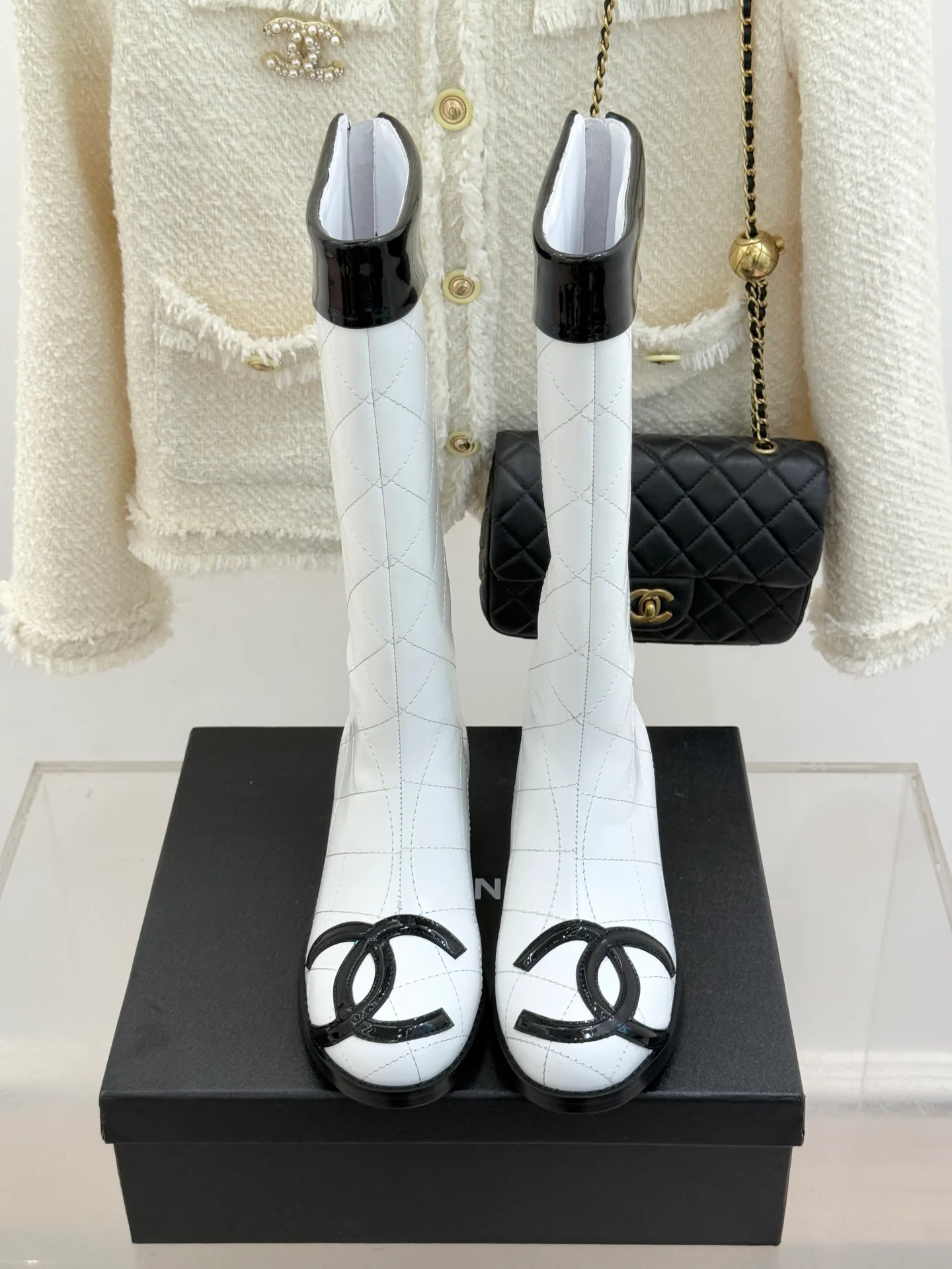Сапоги Женские Chanel 18154363
