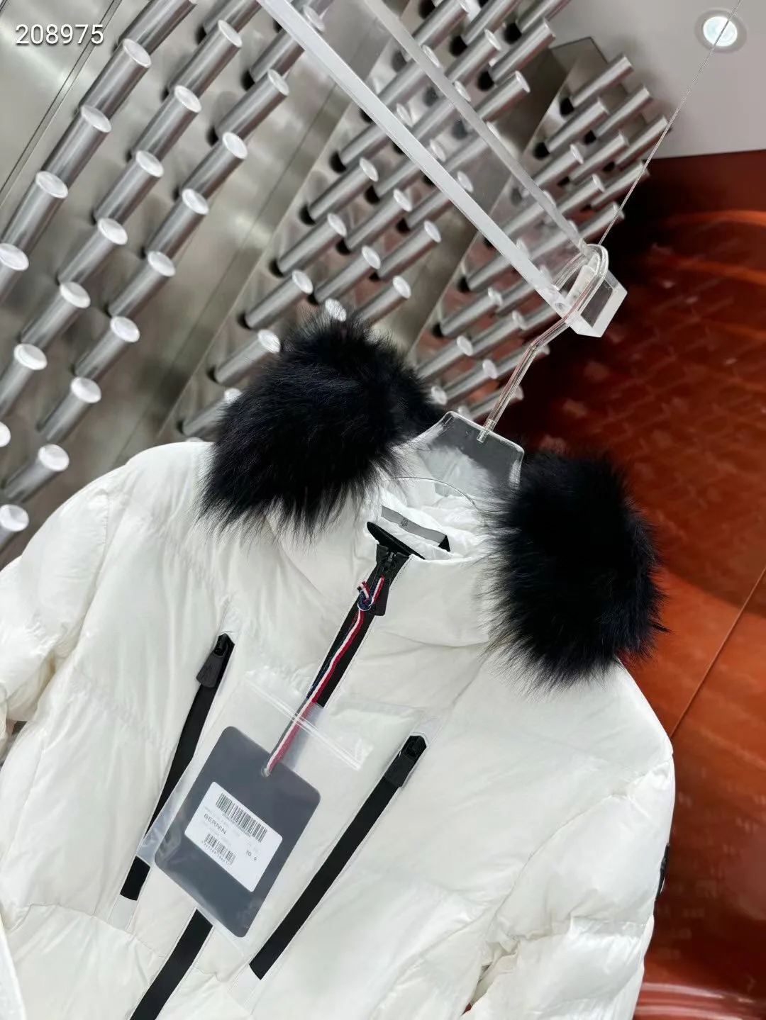 Куртки И Пуховики Женские Moncler 4764196
