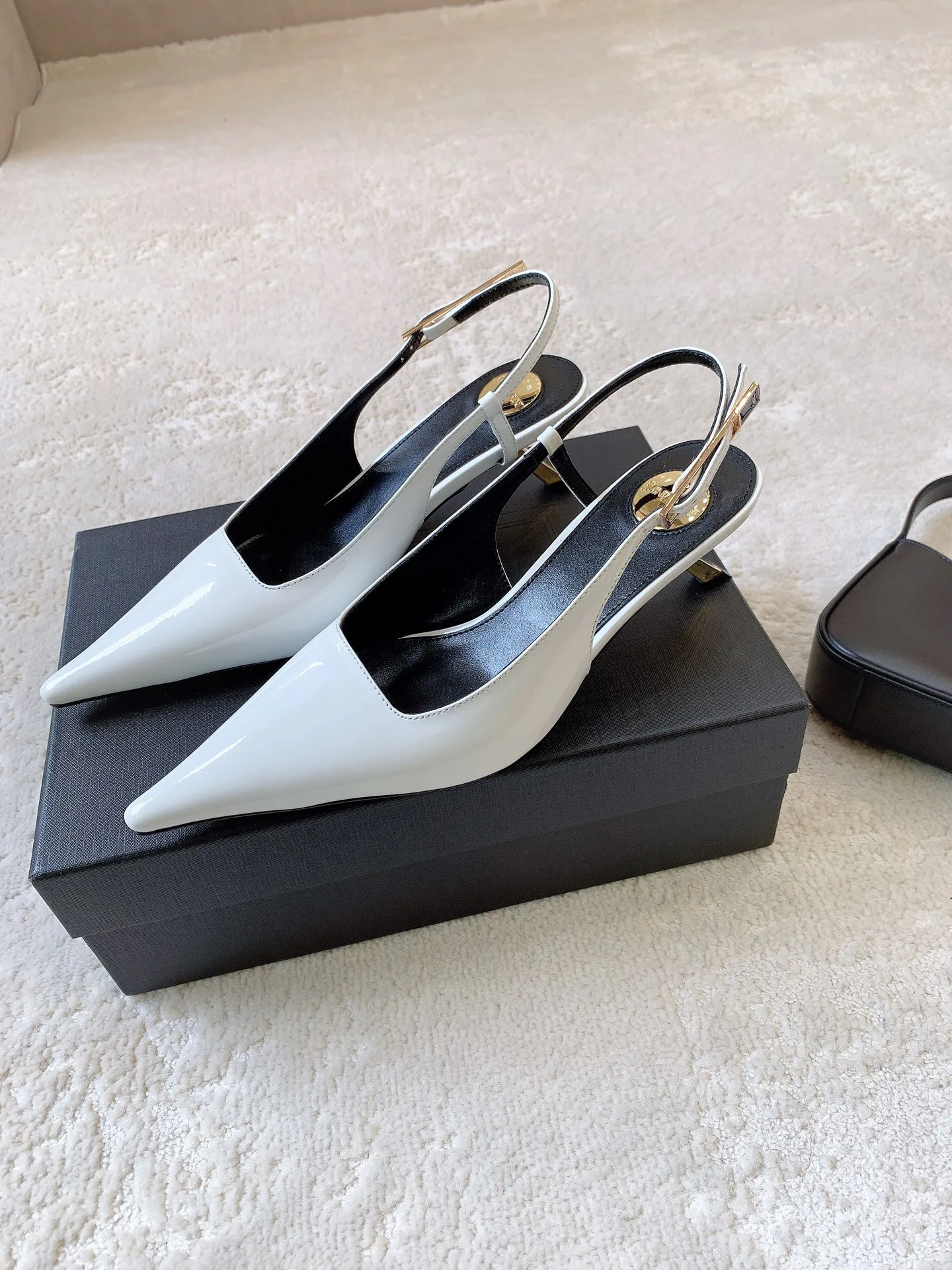Туфли Женские Saint Laurent 11389193