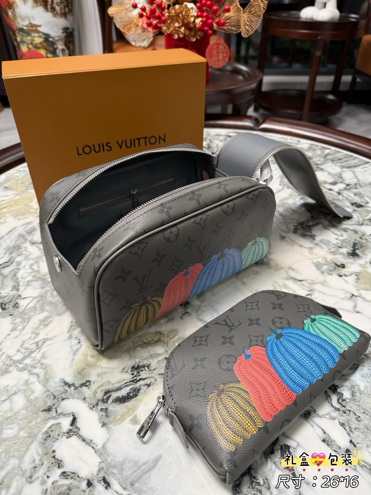 Клатчи Женские Louis Vuitton 229122