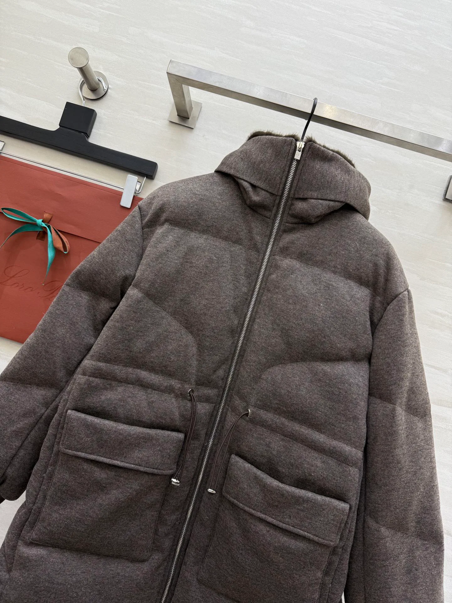 Куртки И Пуховики Женские Loro Piana 600315