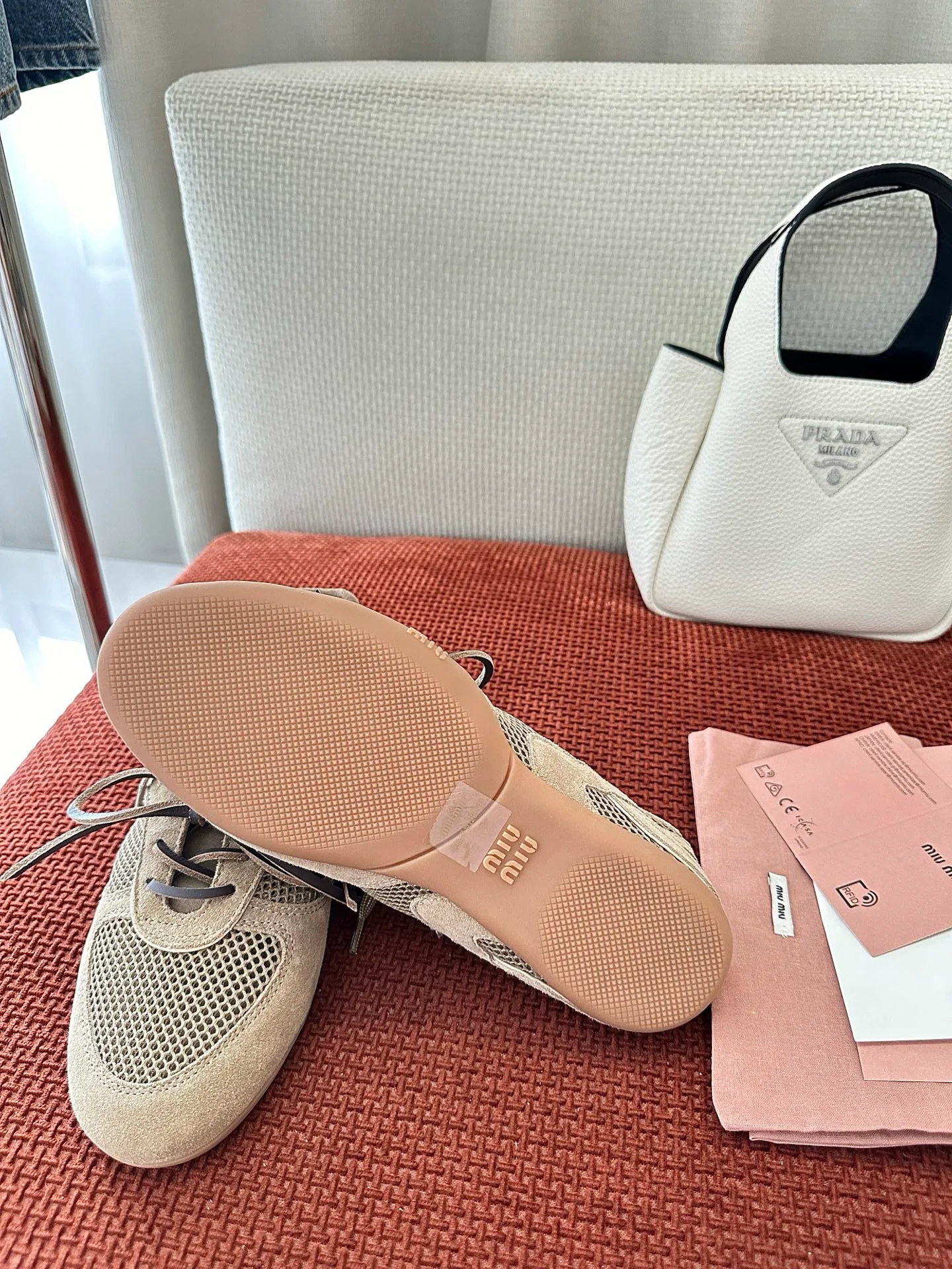 Кроссовки Женские Miu Miu 17941737