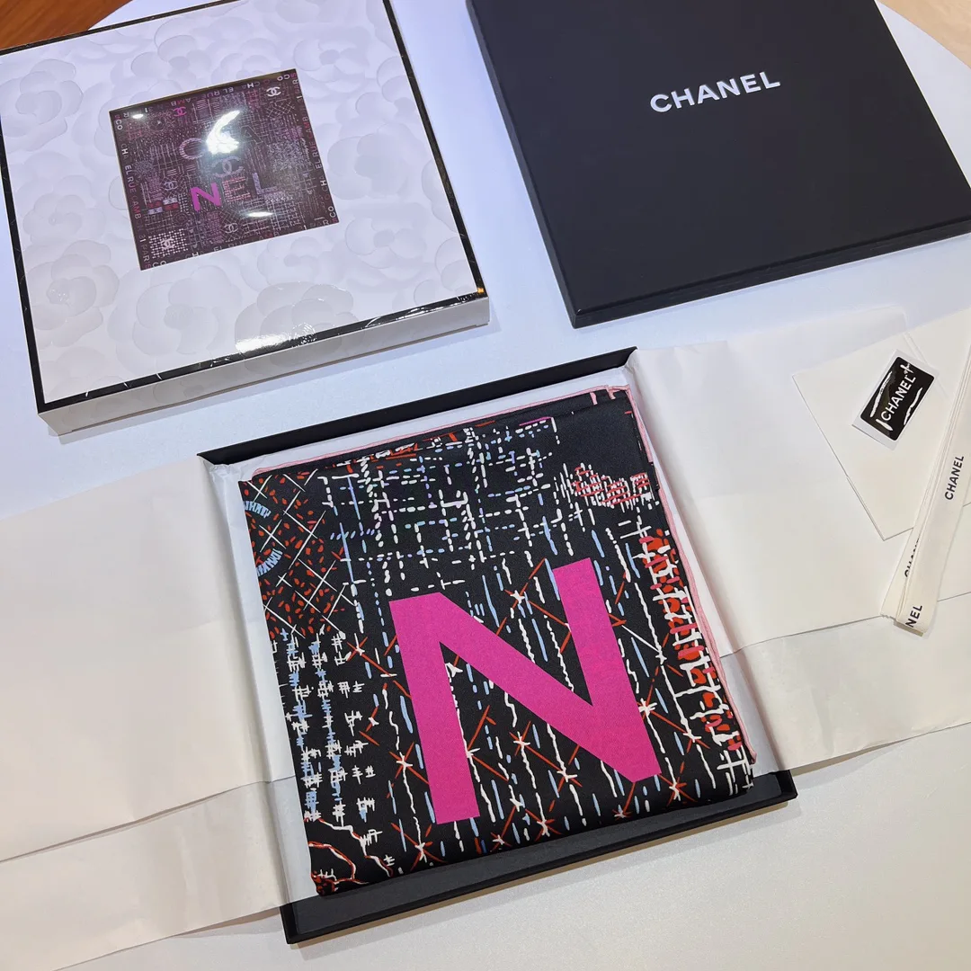 Платки Chanel 5021583