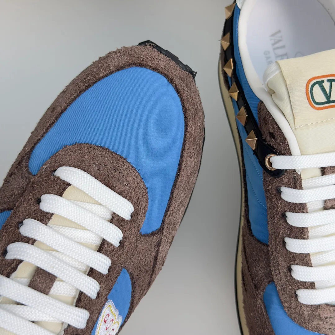 Кроссовки Женские Valentino 17950503
