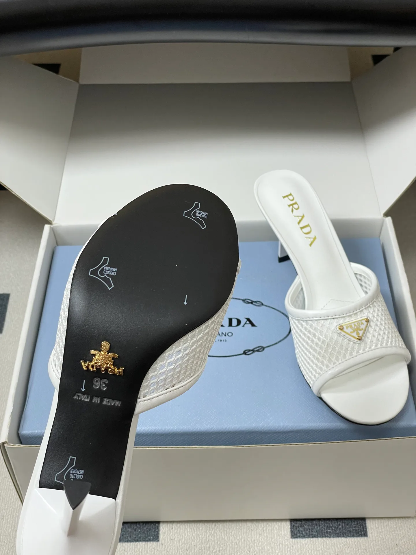 Босоножки Женские Prada 13226169
