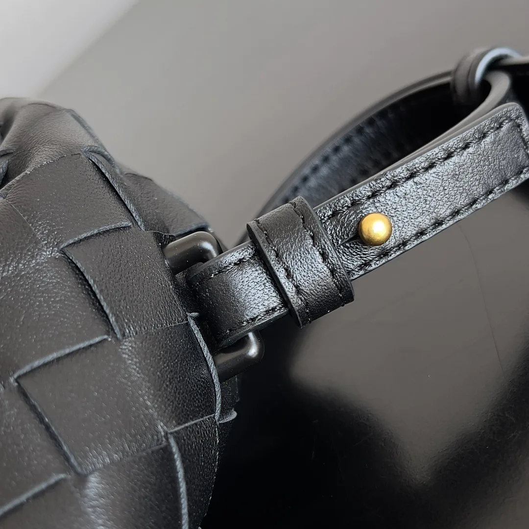 Сумки На Ремне Женские Bottega Veneta 17488721