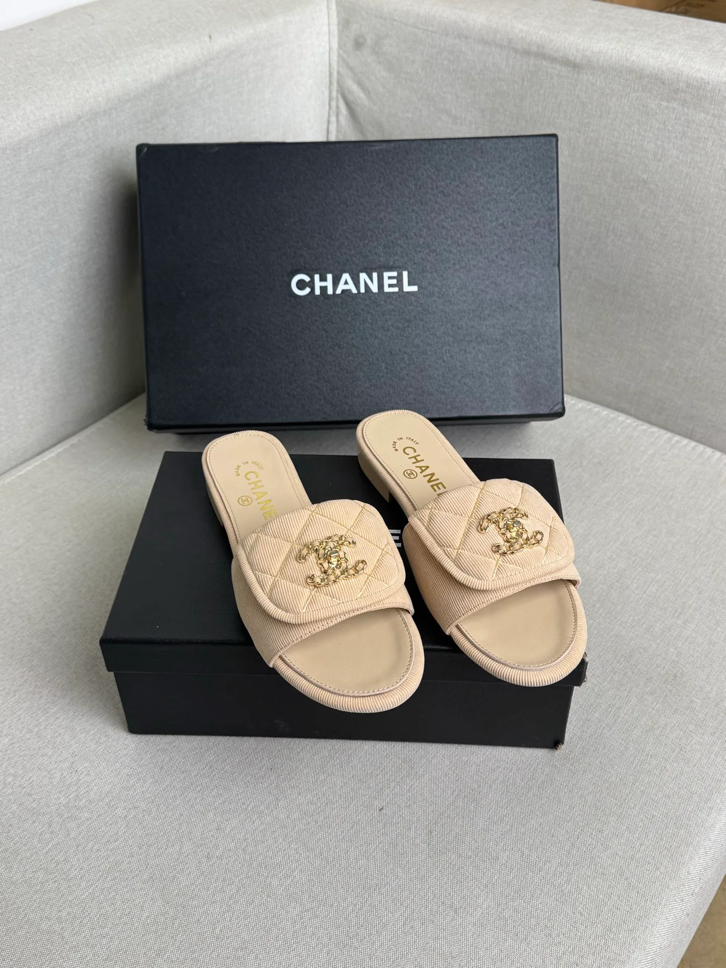 Сандалии Женские Chanel 13181137