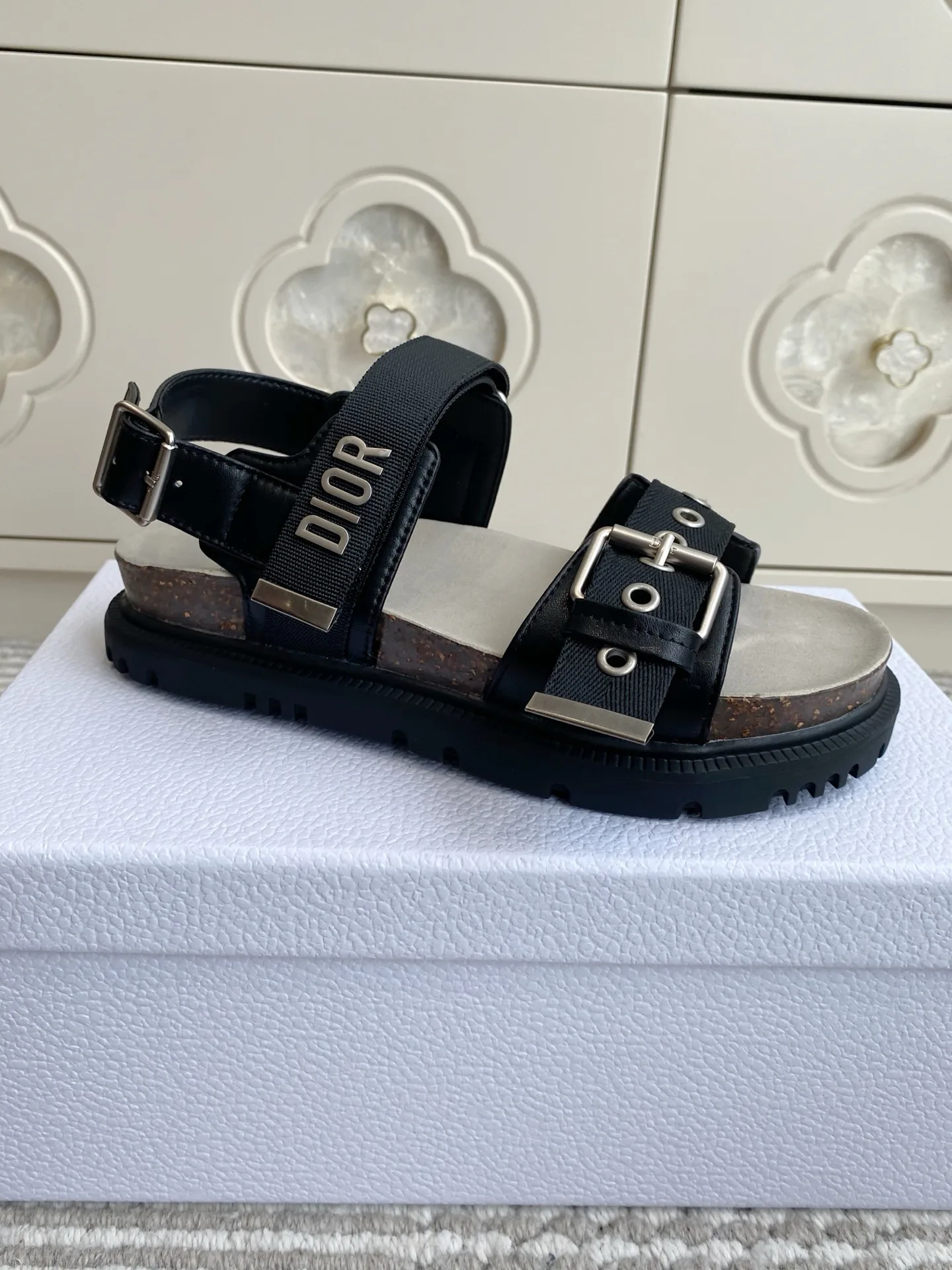 Сандалии Женские Christian Dior 12958204