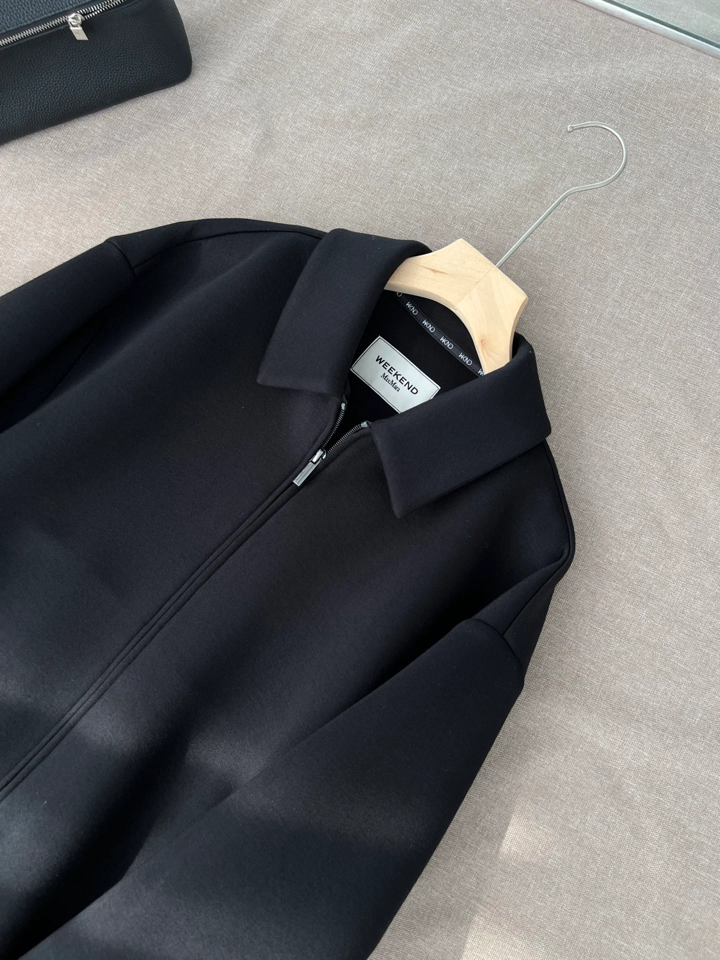 Куртки И Пуховики Женские Max Mara 18240057