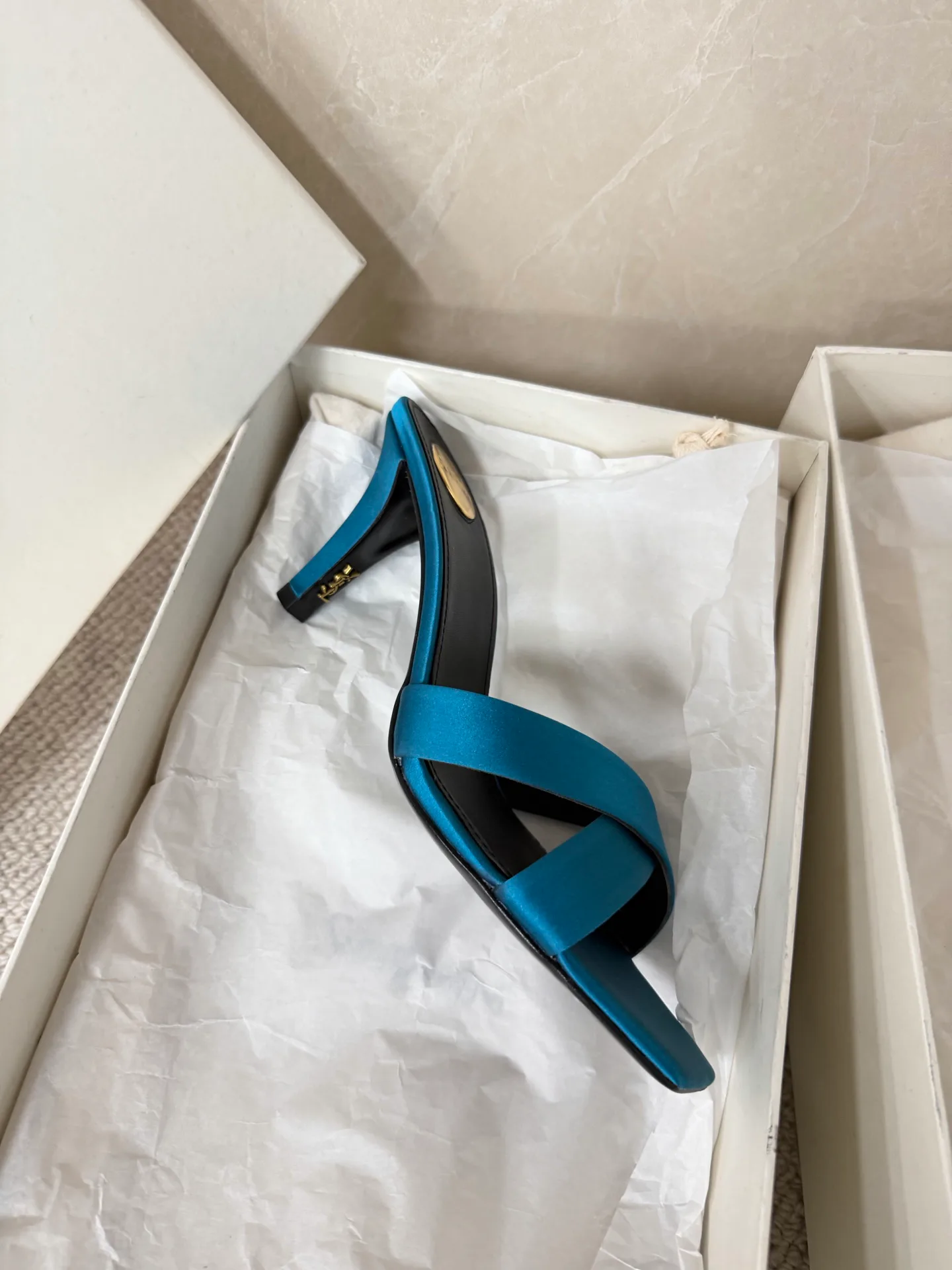 Босоножки Женские Saint Laurent 1703802