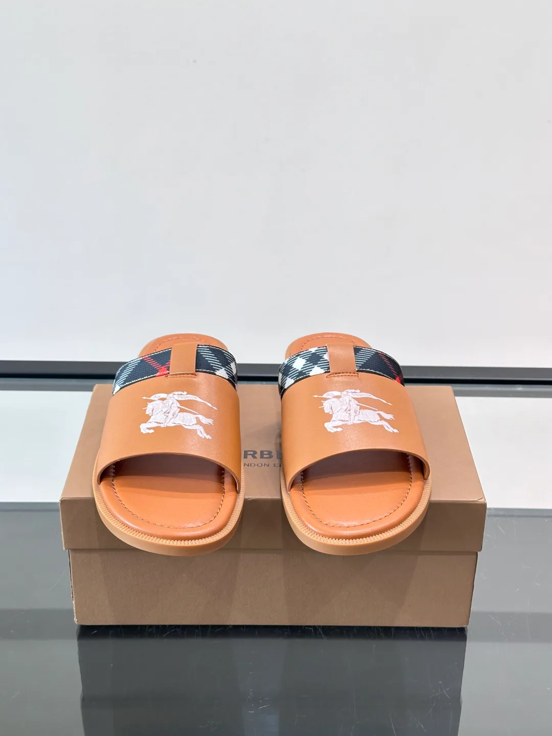 Сандалии Мужские Burberry 13480058