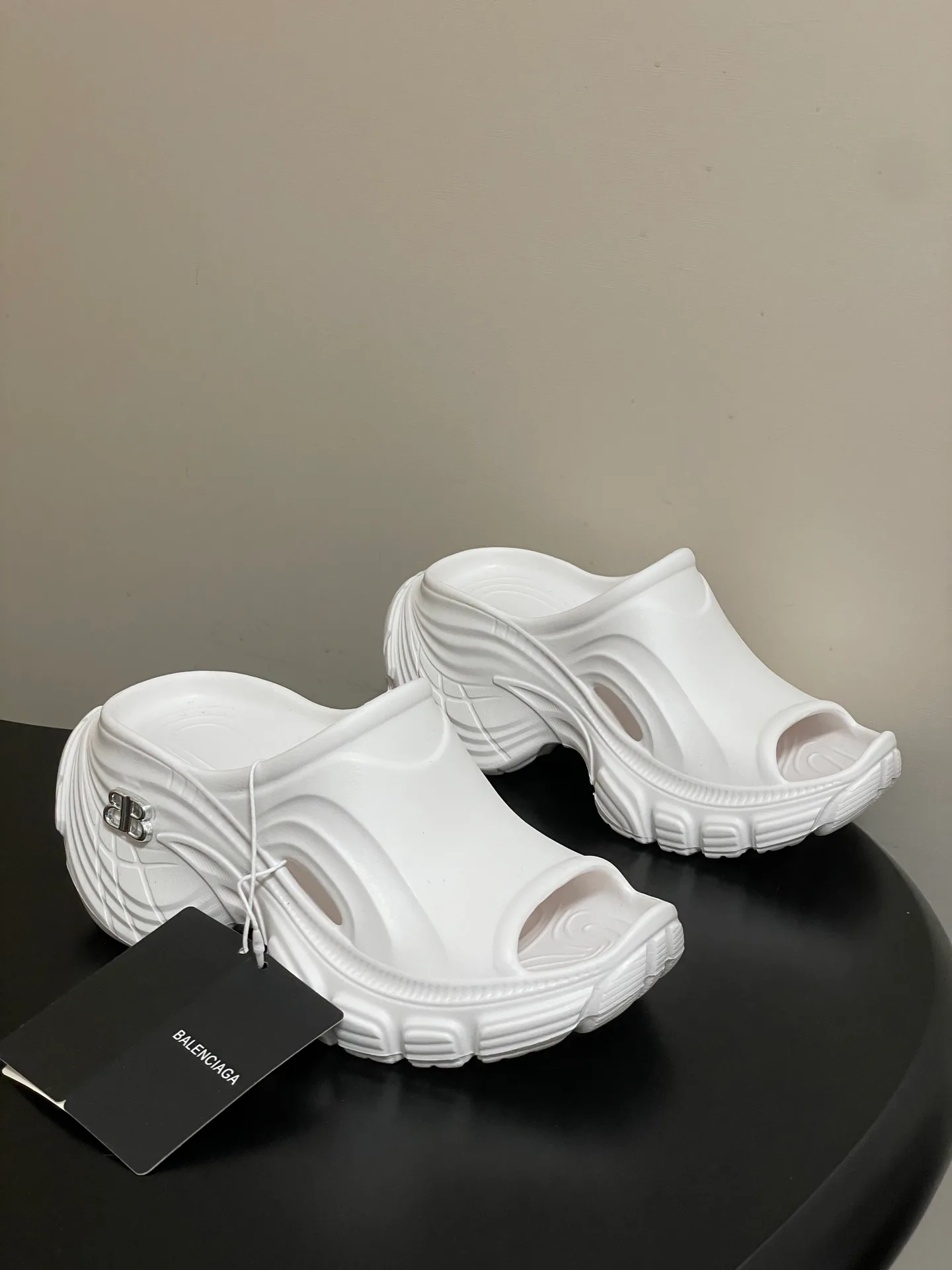 Шлепанцы Женские Balenciaga 12958229