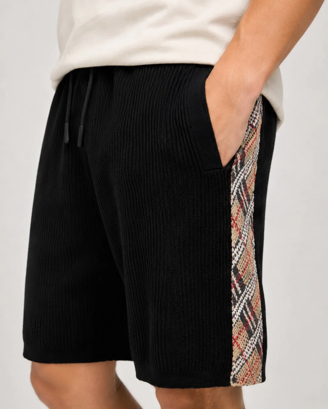 Шорты Мужские Burberry 17468321