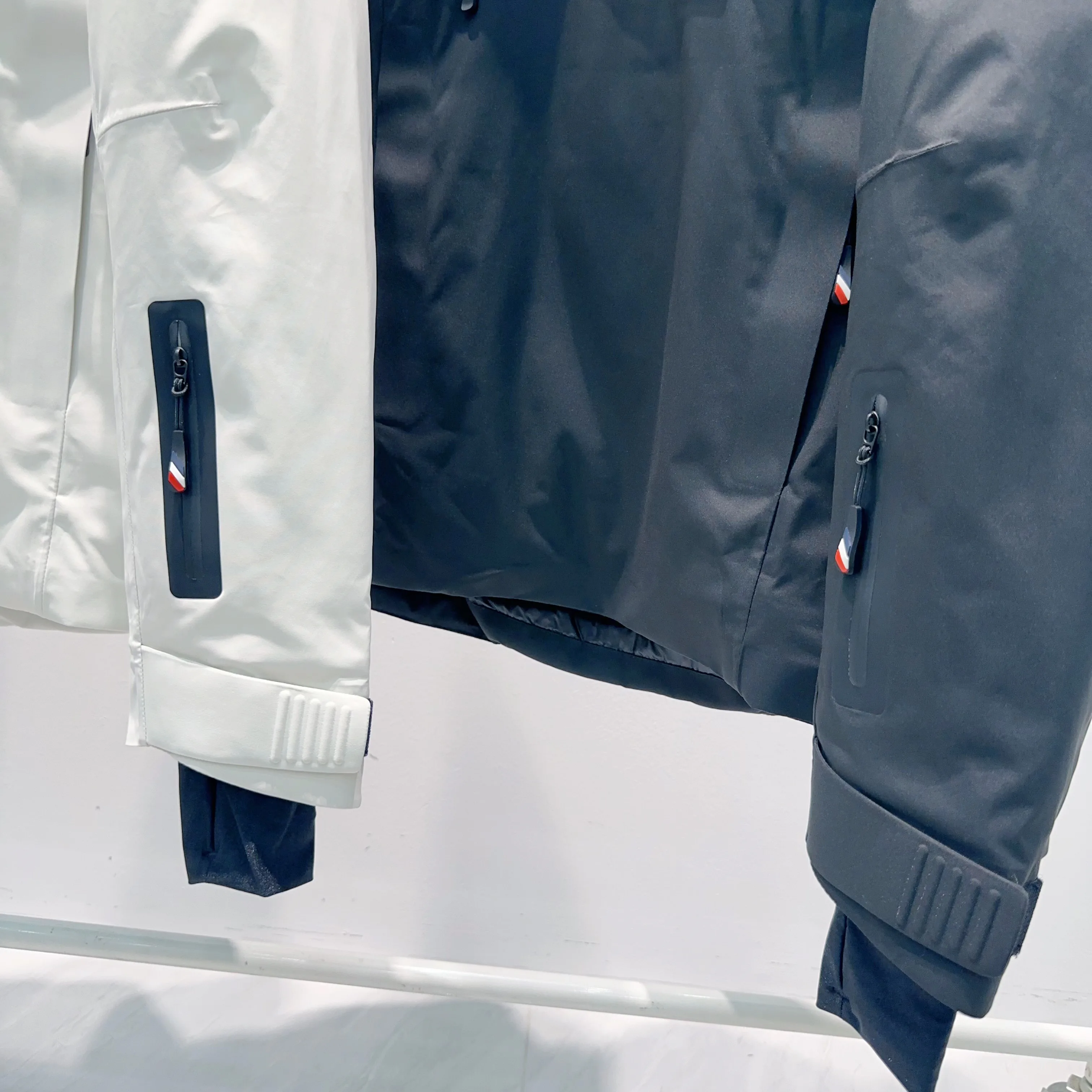 Куртки И Пуховики Женские Moncler 18710262