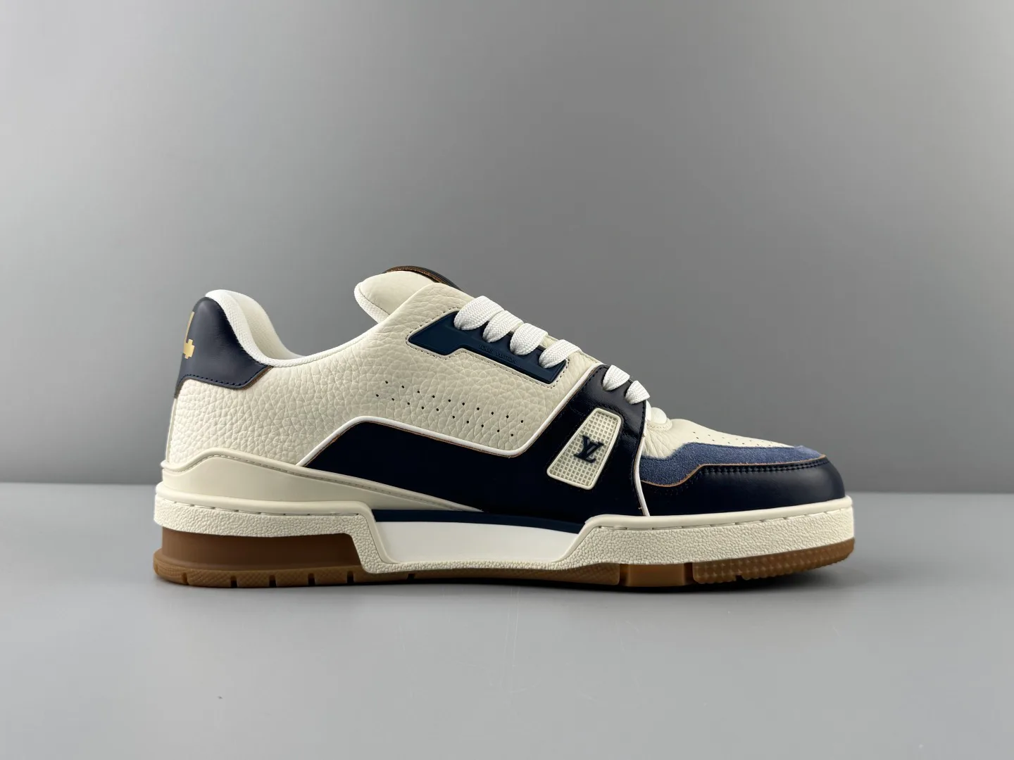 Кеды Мужские Louis Vuitton 12634390