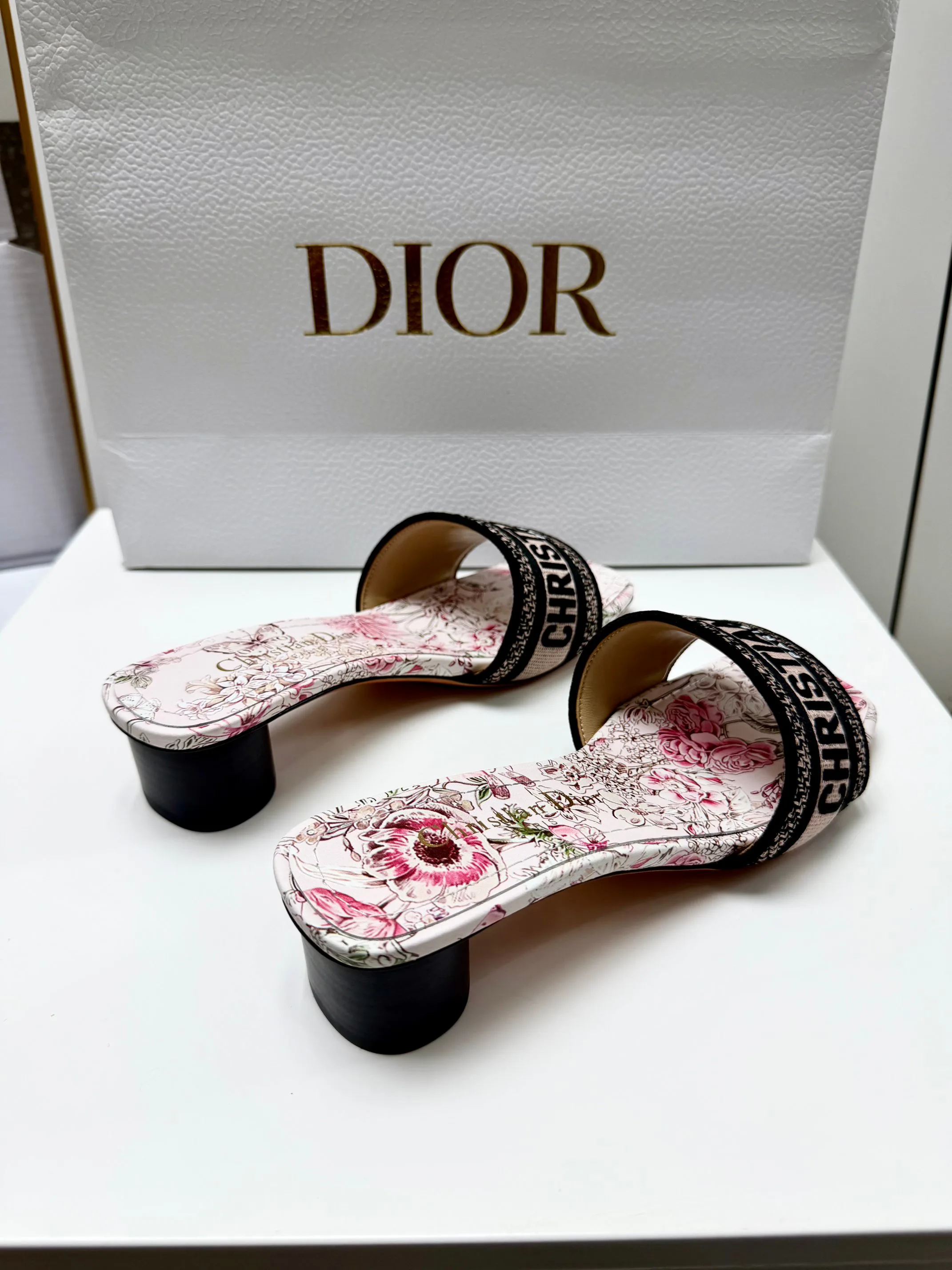 Туфли Женские Christian Dior 12877237