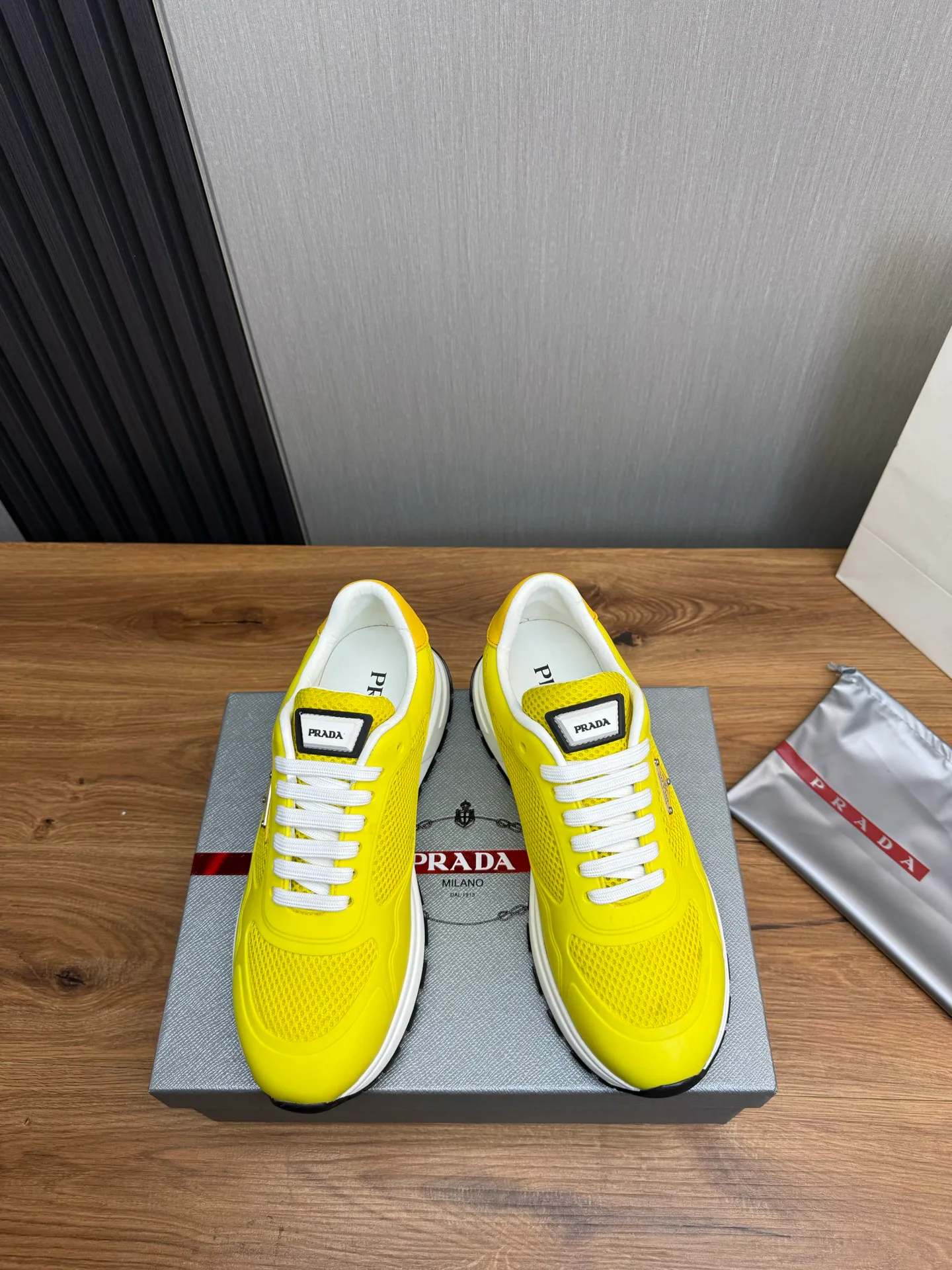 Кроссовки Мужские Prada 35788