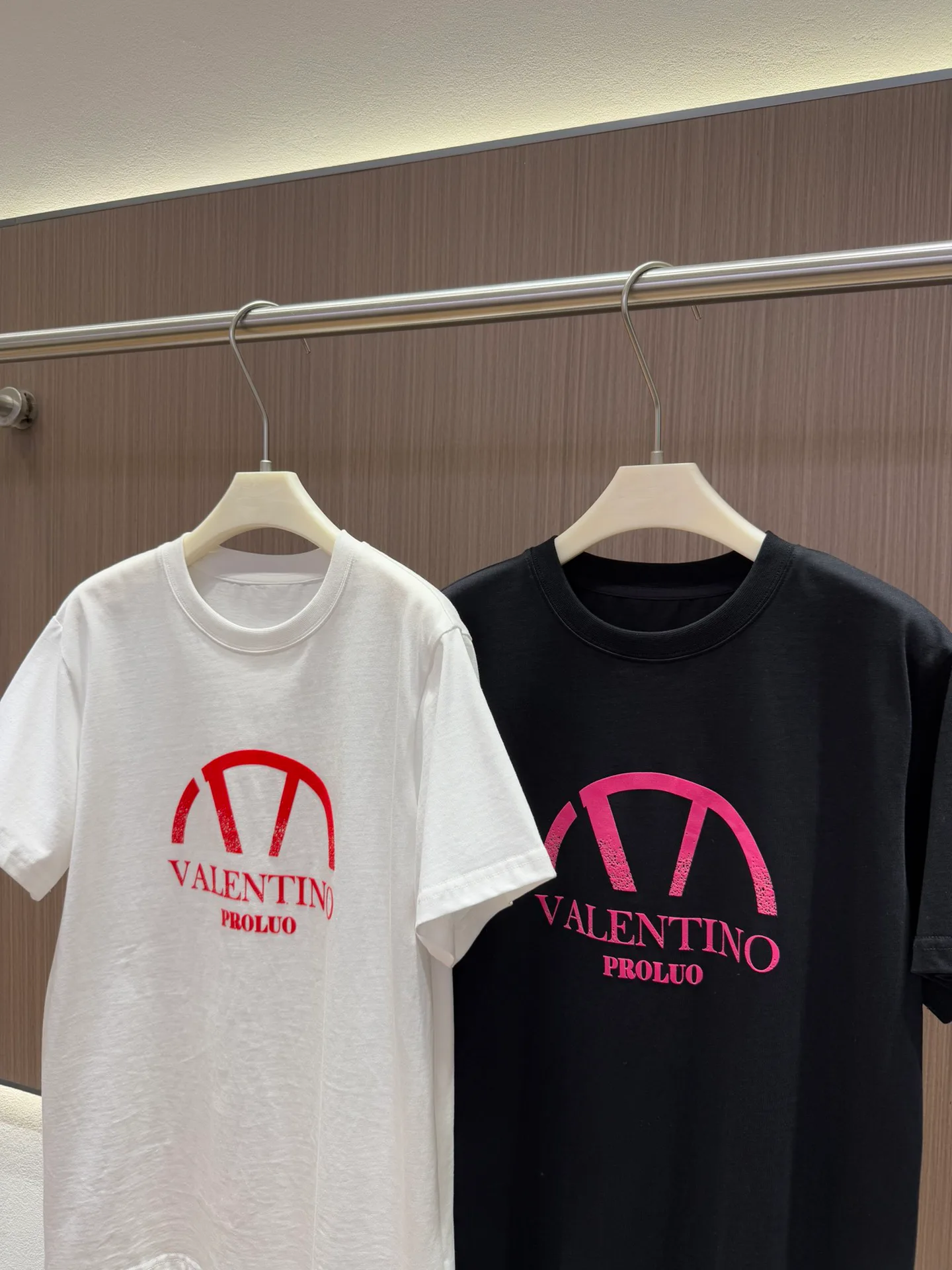 Футболки Женские Valentino 24866