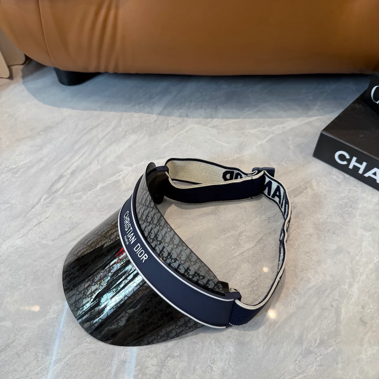 Головные Уборы Christian Dior 13294390