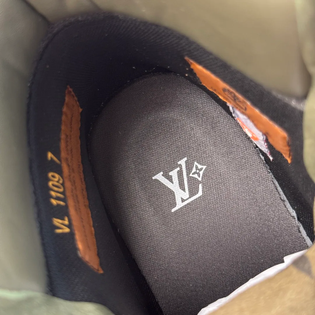 Ботинки Мужские Louis Vuitton 18230770