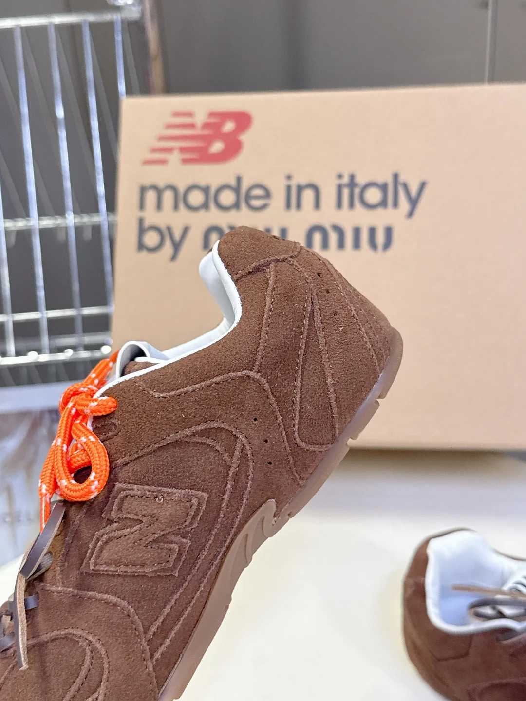 Кроссовки Женские Miu Miu 13454789