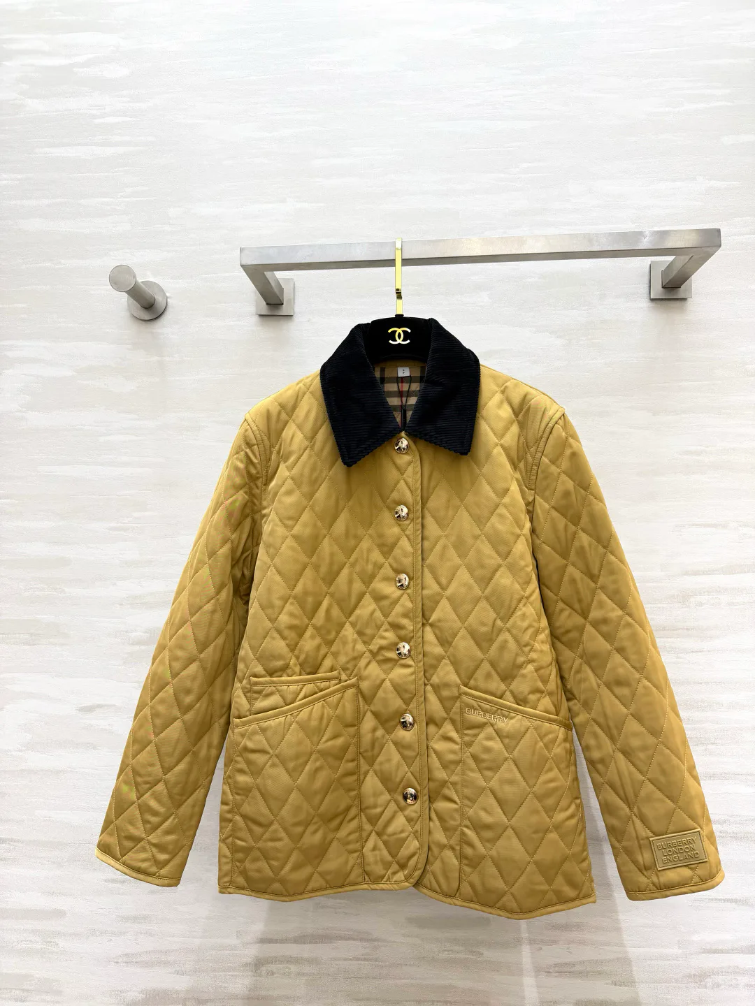 Куртки И Пуховики Женские Burberry 18478809
