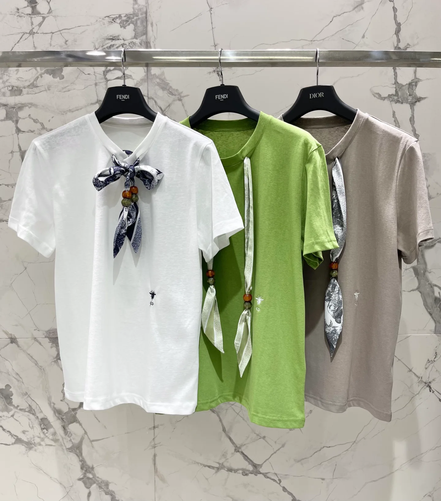 Футболки Женские Christian Dior 10076501