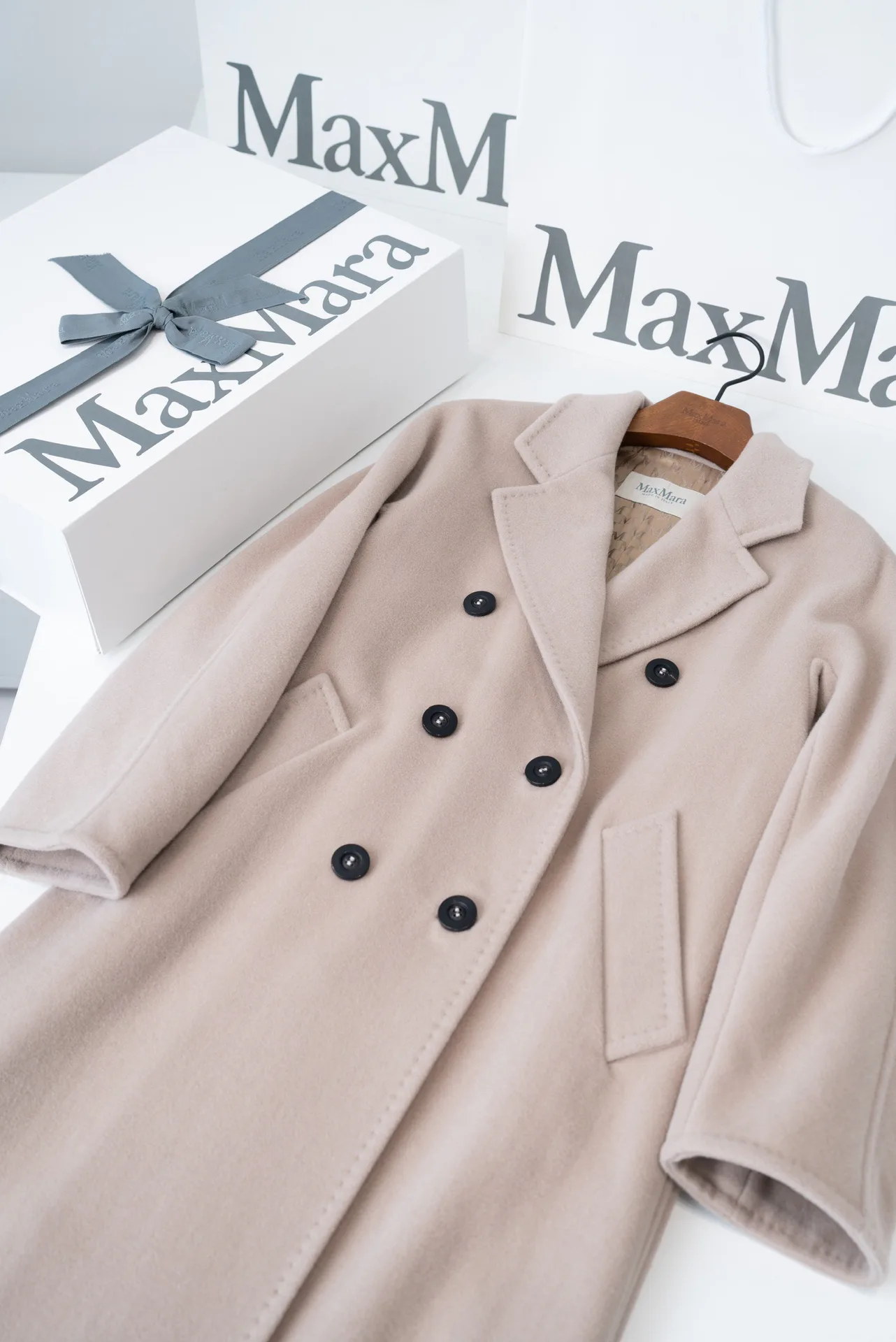 Пальто Женские Max Mara 18510400