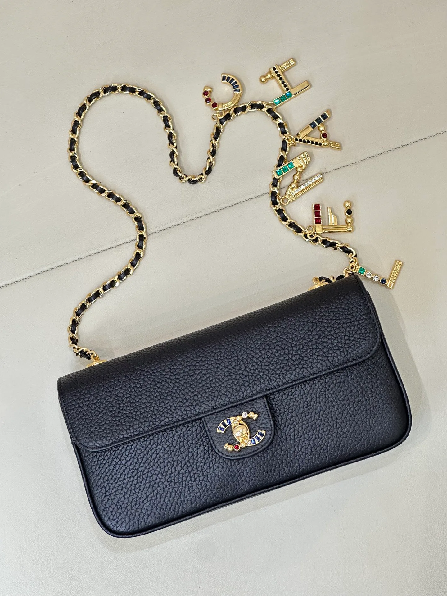 Классические Сумки Женские Chanel 17376084