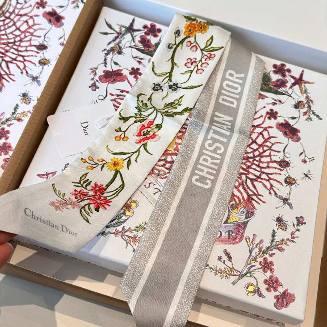Платки Christian Dior 12918493