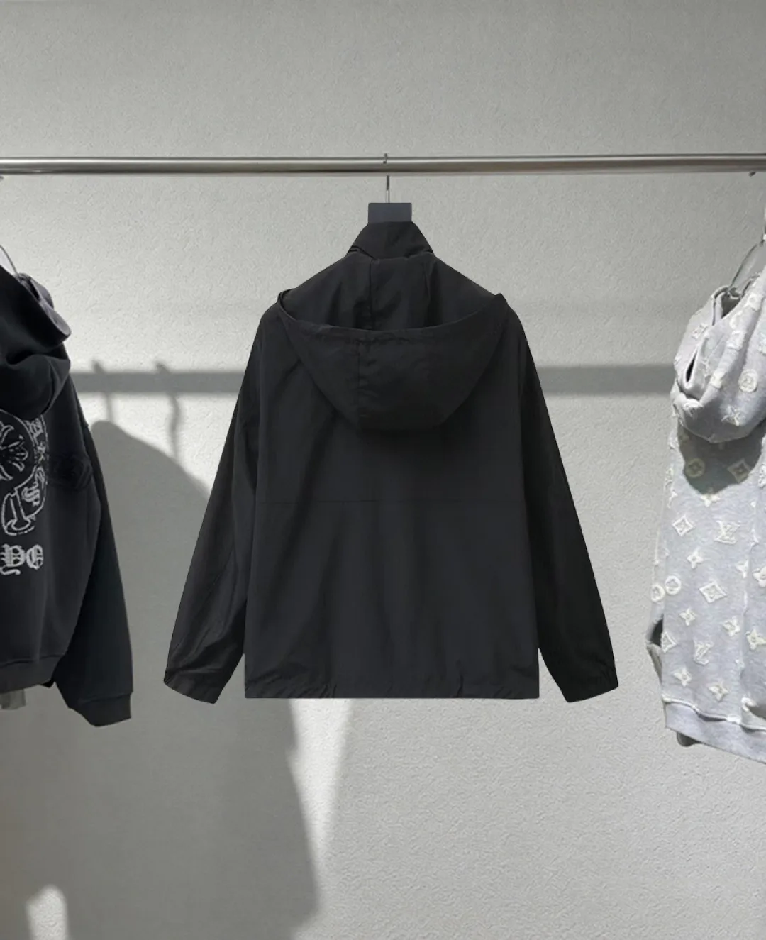 Куртки И Пуховики Мужские Moncler 5091873