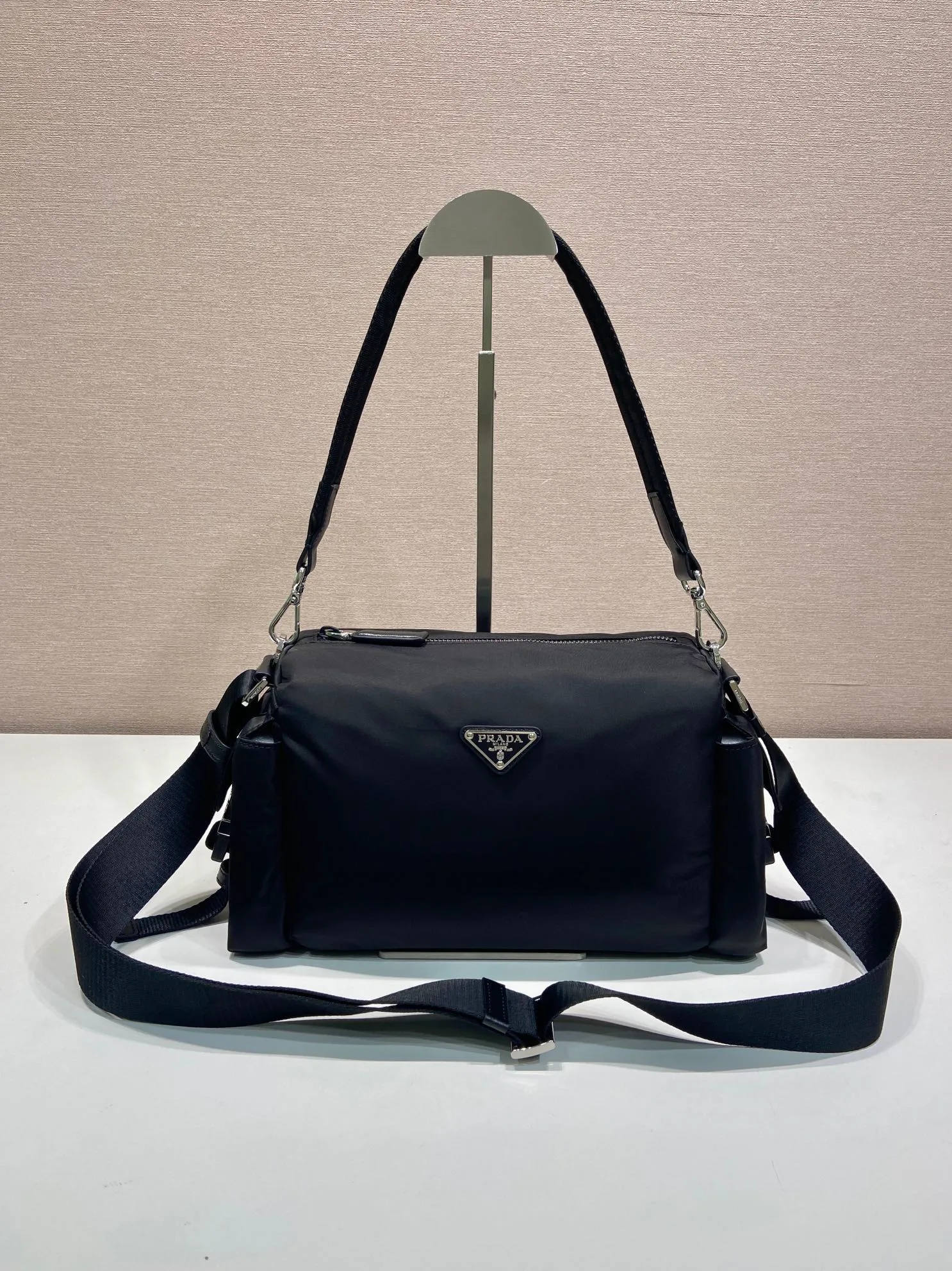 Сумки На Ремне Женские Prada 11682150