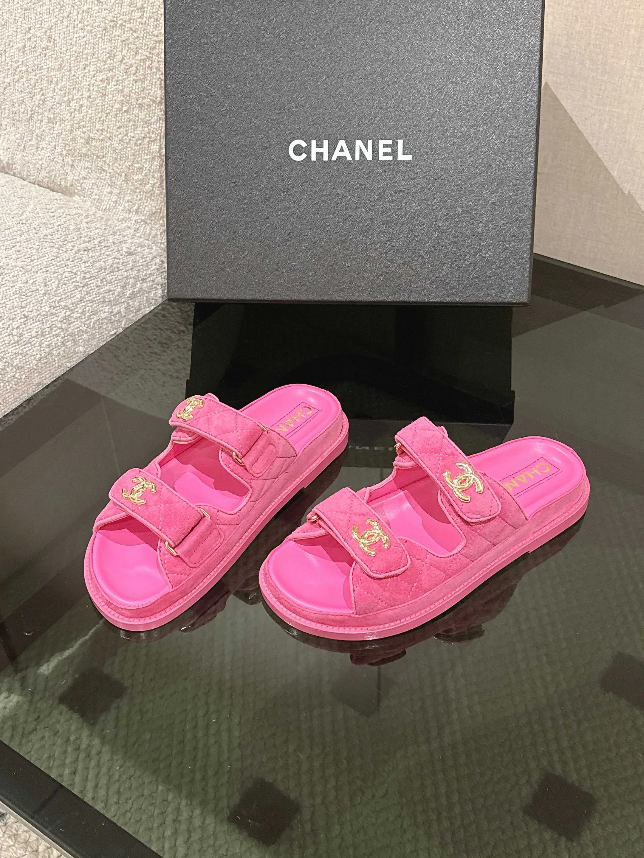 Сандалии Женские Chanel 11353692