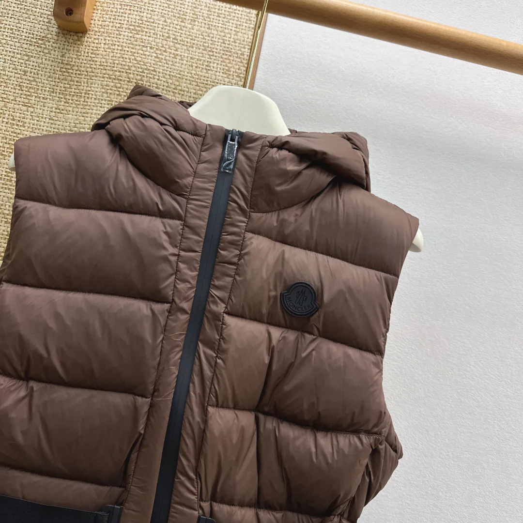Жилеты Женские Moncler 18108606