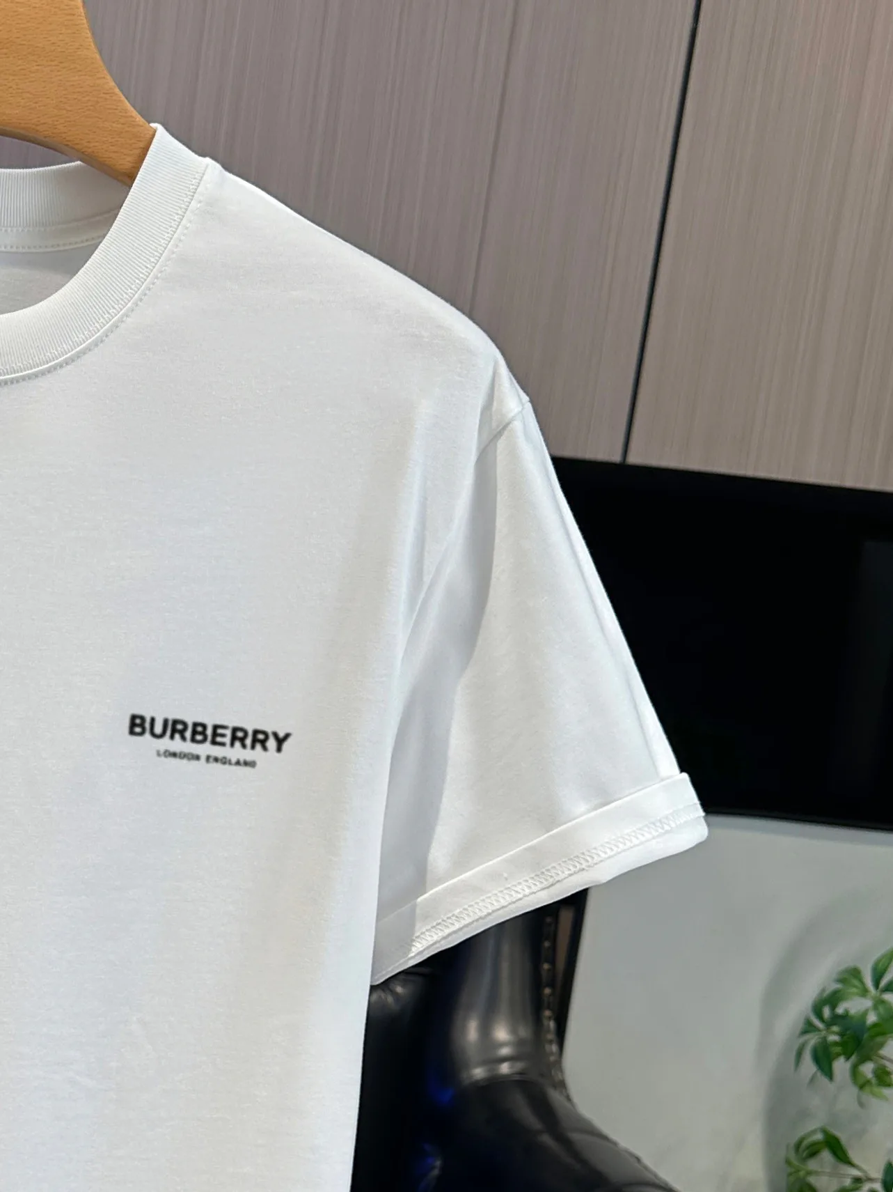 Футболки Женские Burberry 18000409