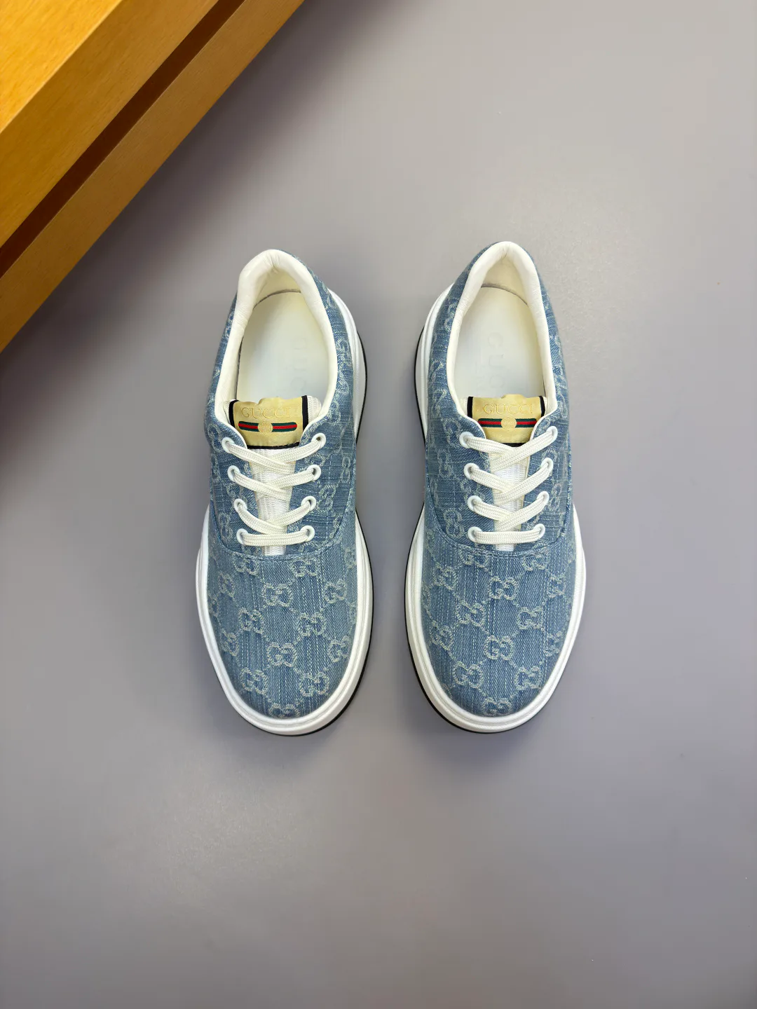 Кроссовки Мужские Gucci 17368519