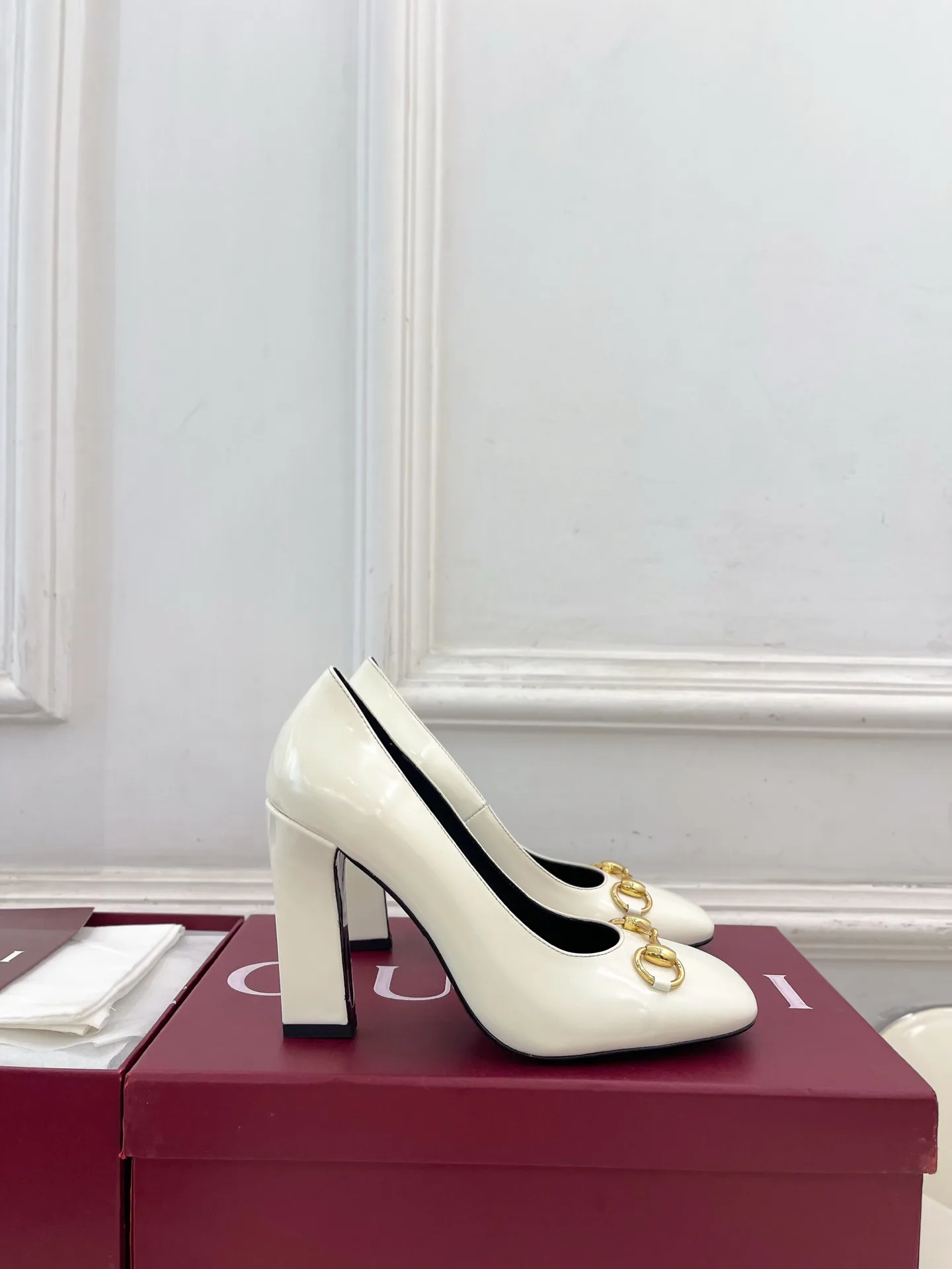 Туфли Женские Gucci 11160210