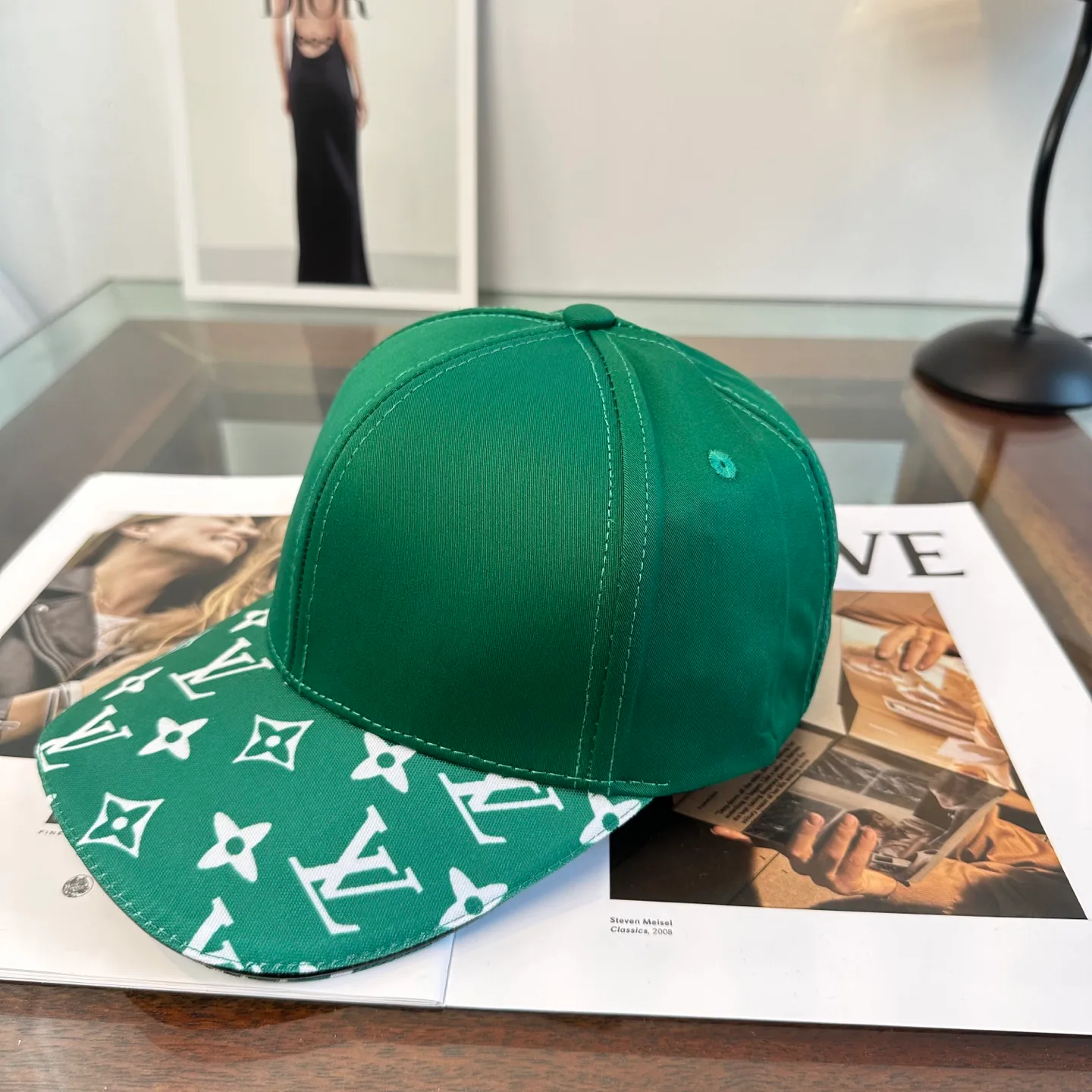 Головные Уборы Louis Vuitton 11689431